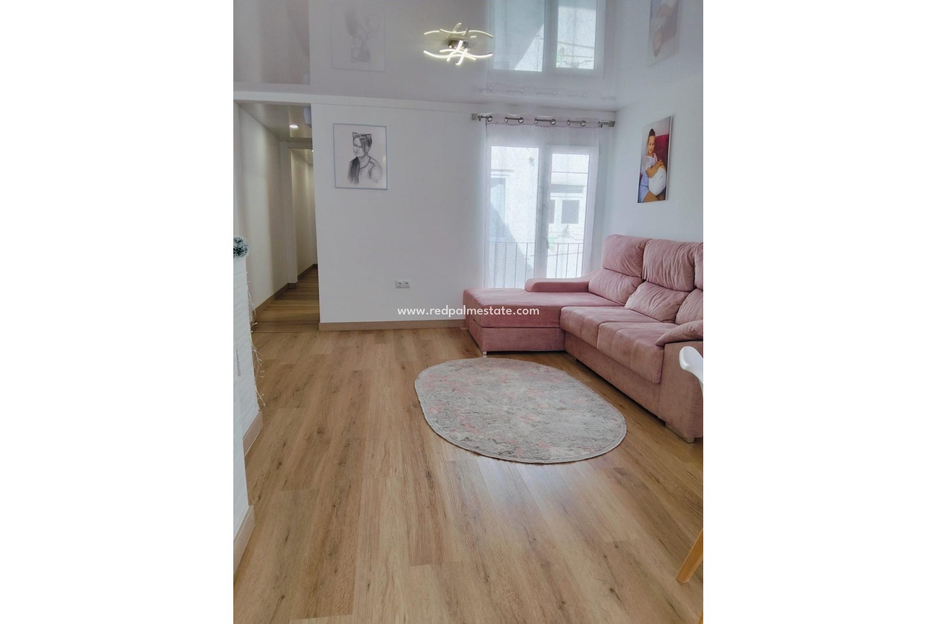 Resale - Apartment -
Alicante - Altozano