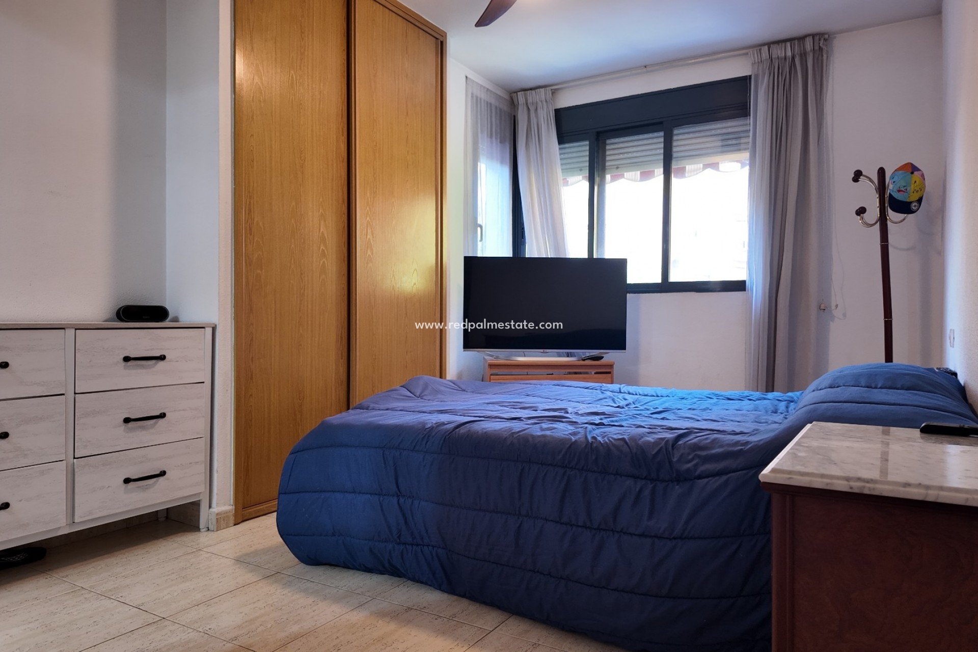 Resale - Apartment -
Alicante - Altozano