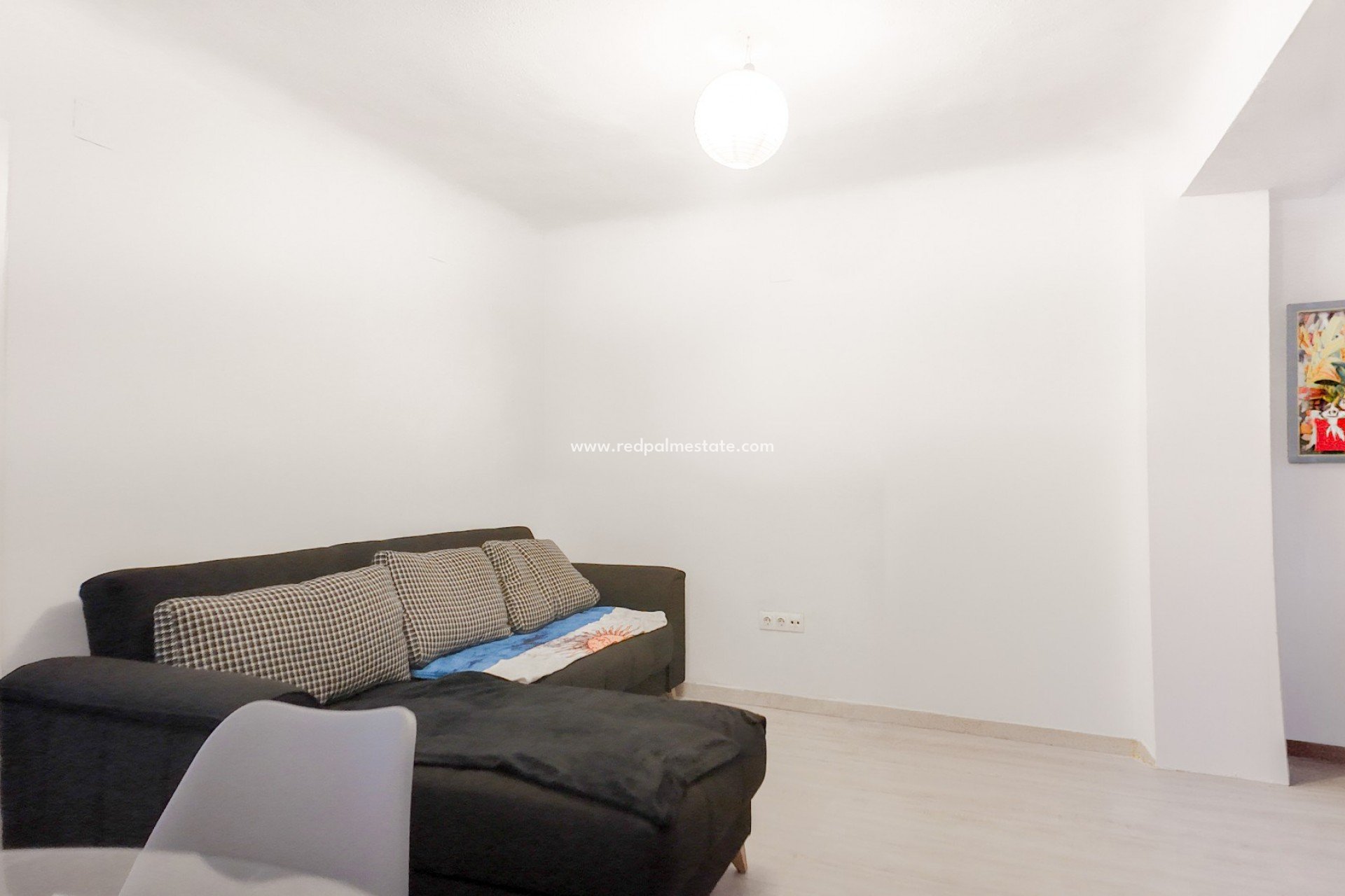 Resale - Apartment -
Alicante - Carolinas Altas