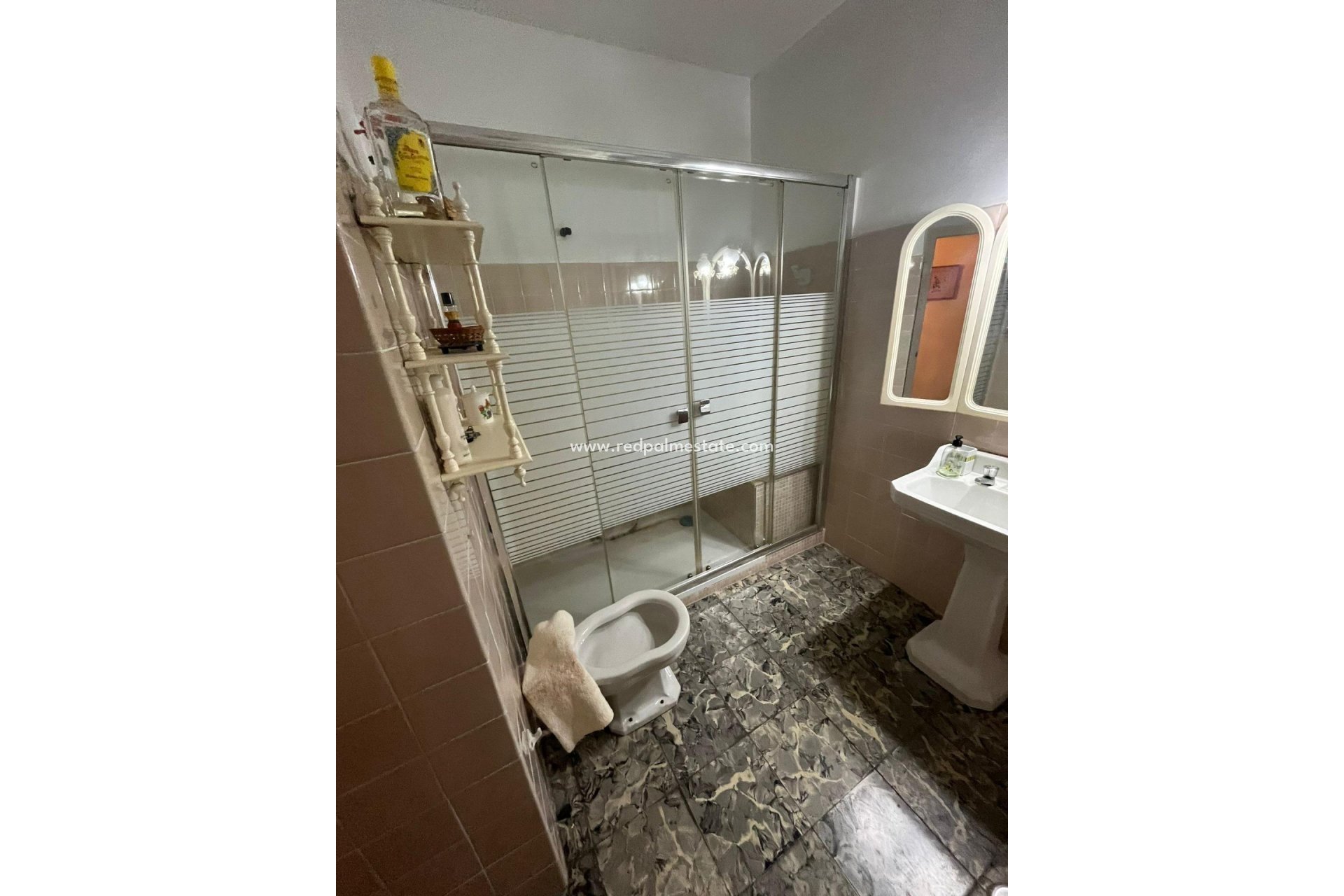 Resale - Apartment -
Alicante - Center