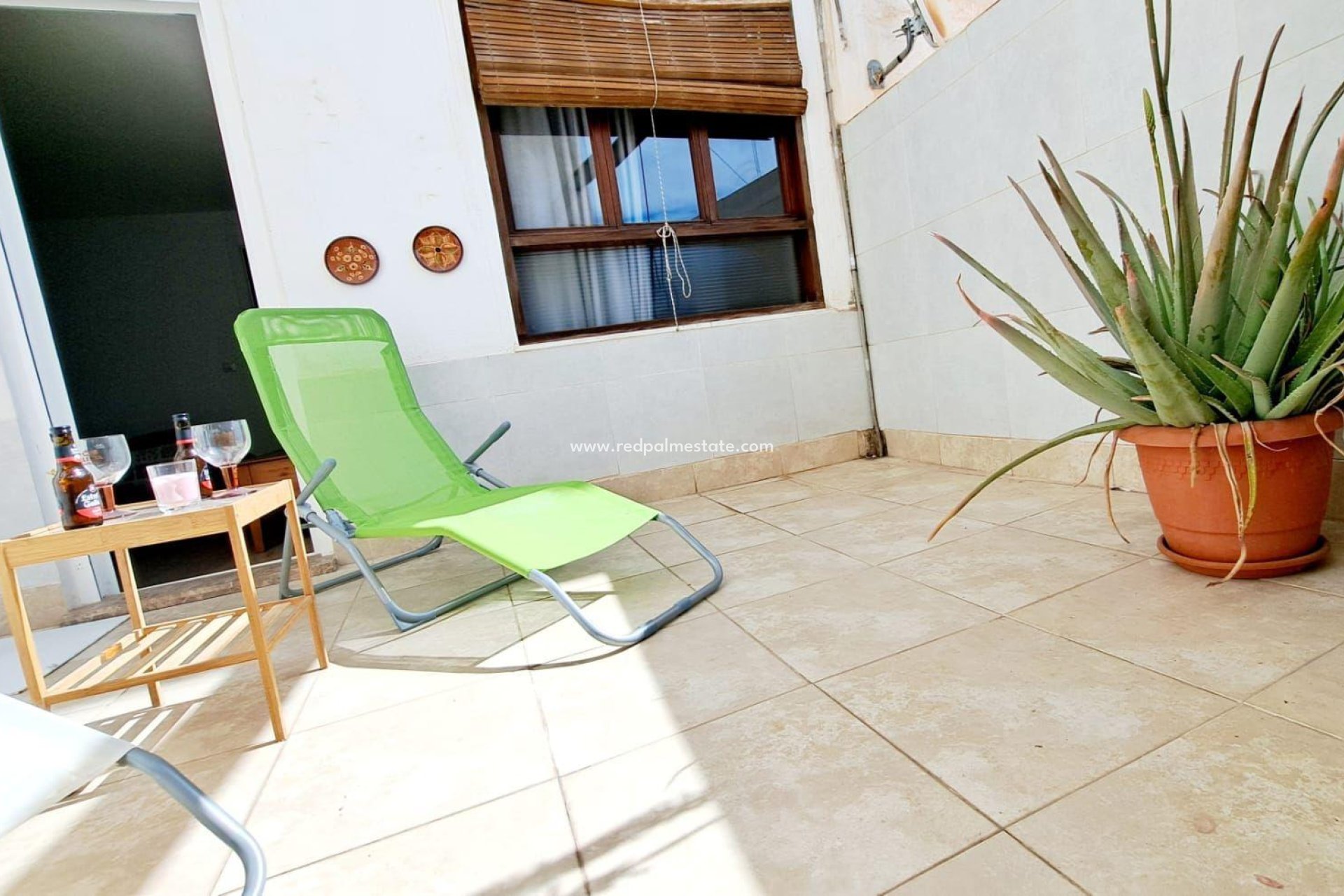 Resale - Apartment -
Alicante - Center