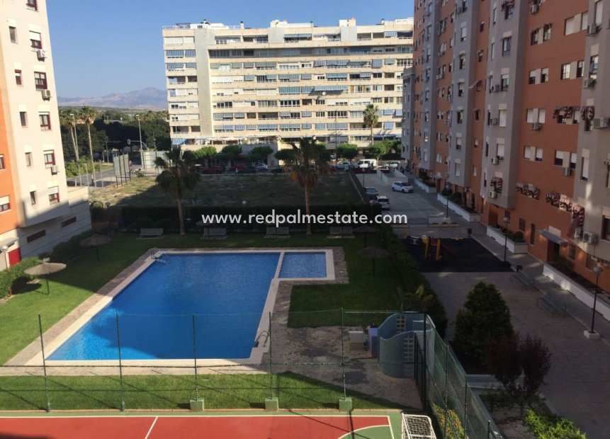 Resale - Apartment -
Alicante - Costa Blanca