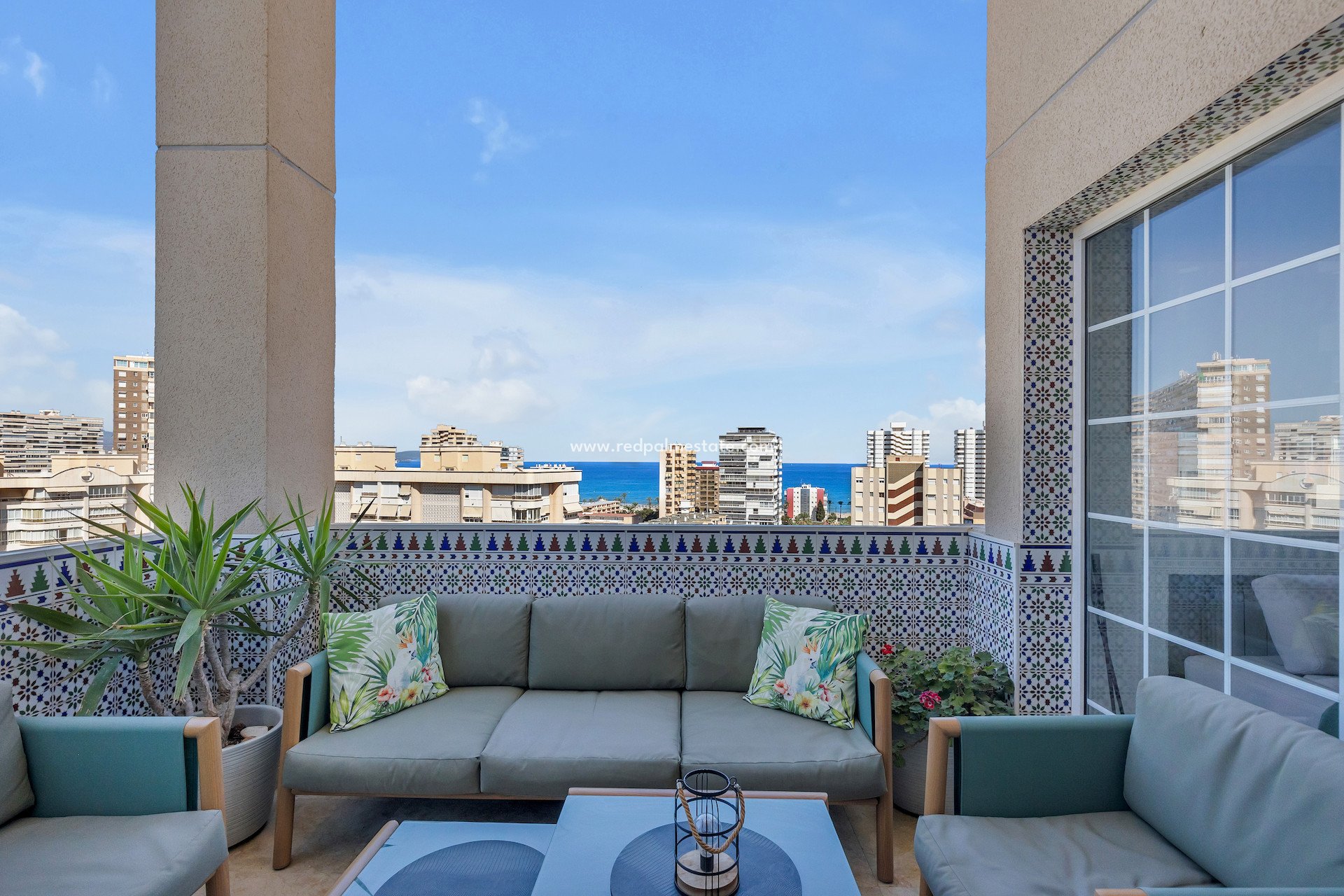 Resale - Apartment -
Alicante - Costa Blanca