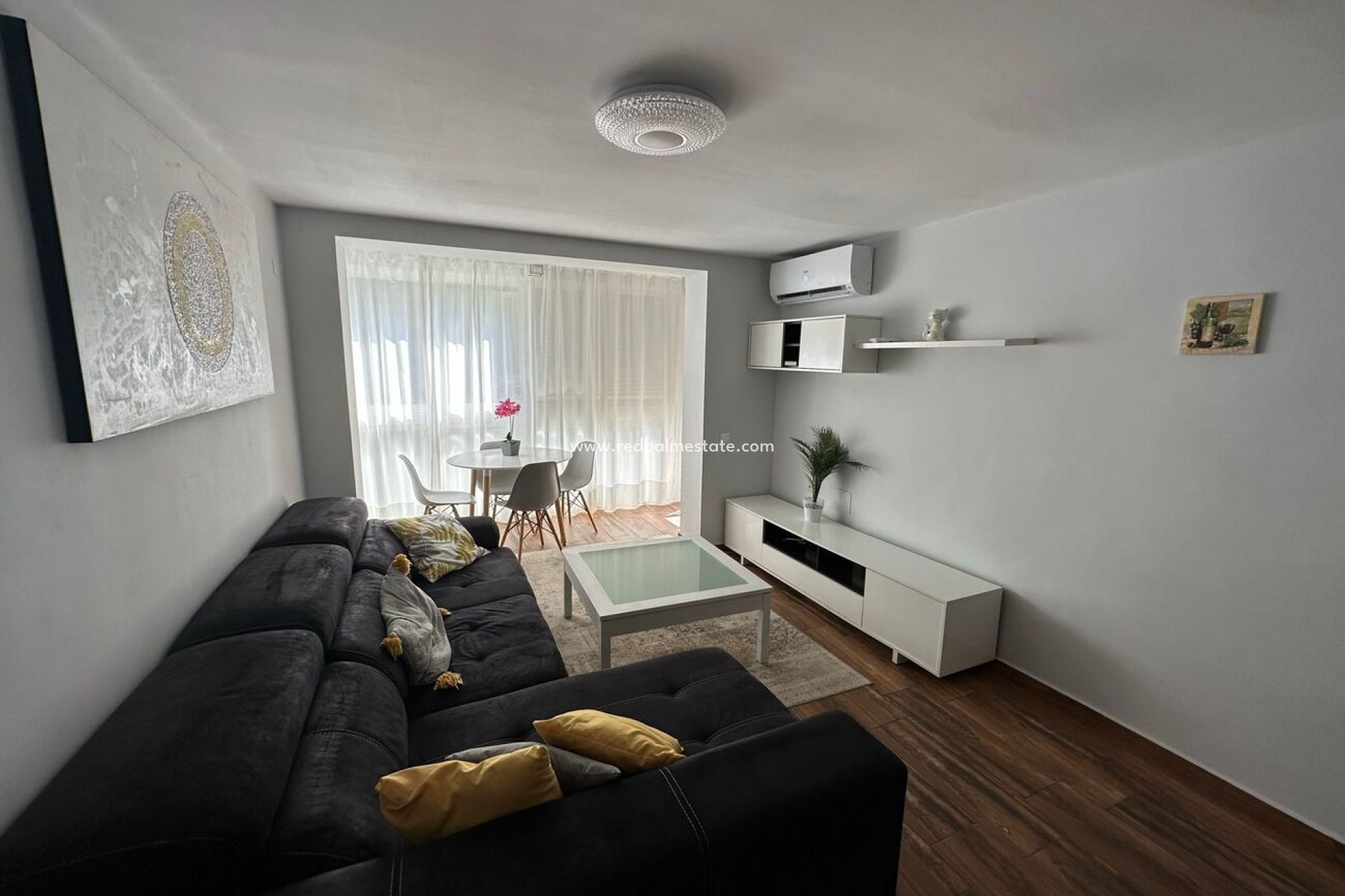 Resale - Apartment -
Alicante - Pla Del Bon Repos