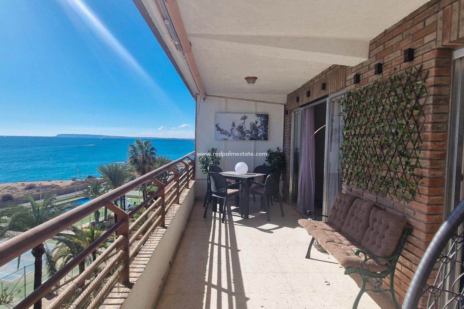 Resale - Apartment -
Alicante - Playa de la Albufereta