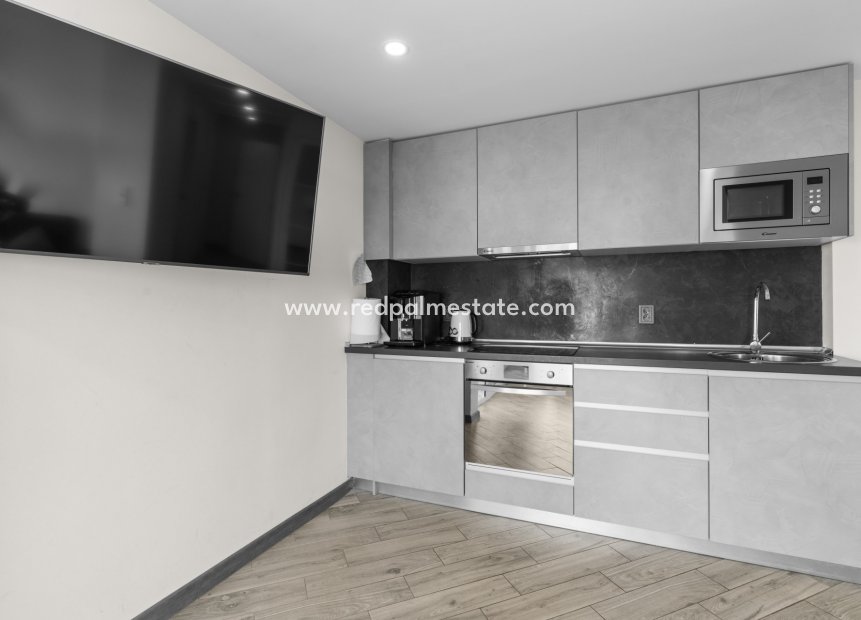 Resale - Apartment -
Alicante - Playa de la Albufereta