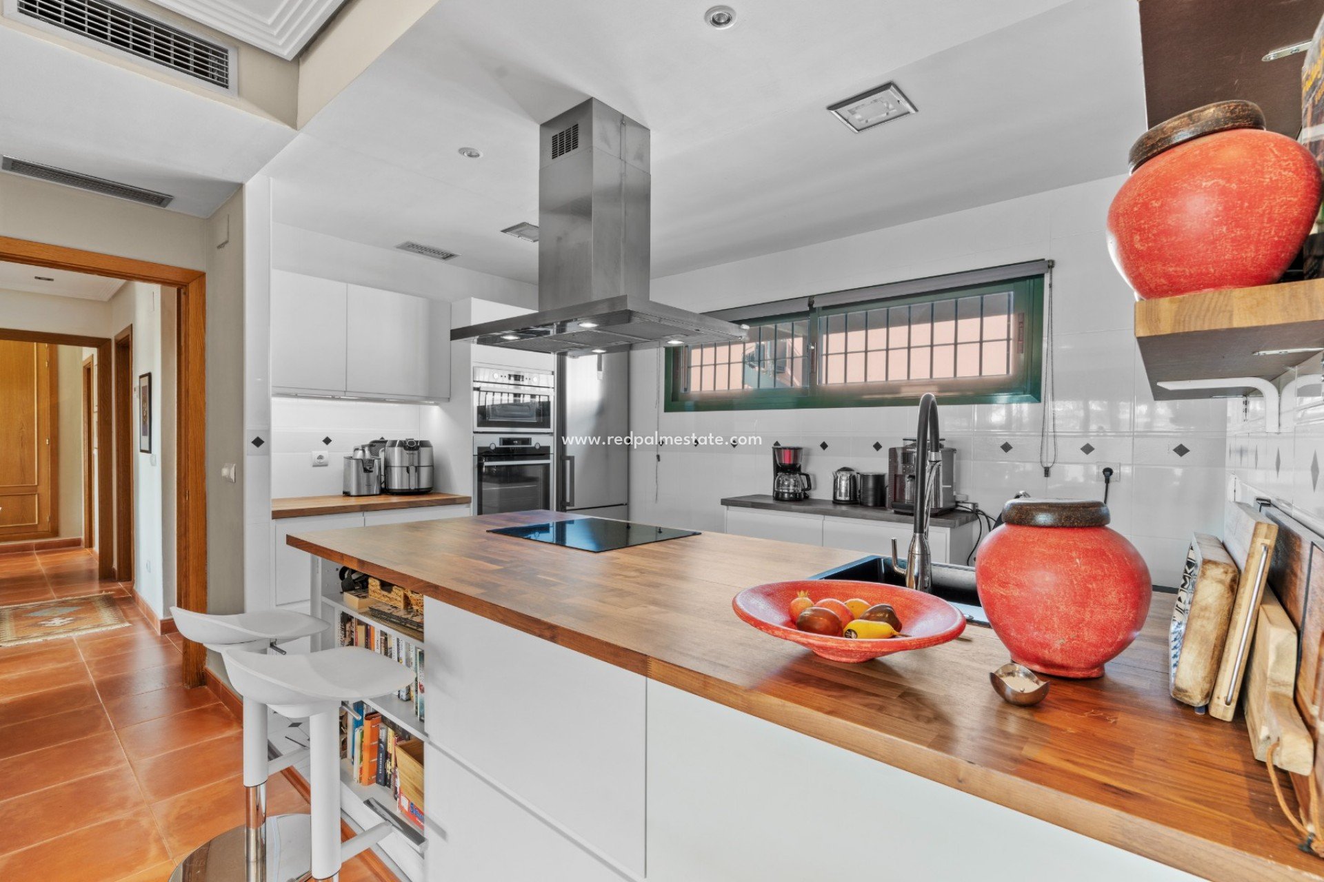 Resale - Apartment -
Alicante - Playa San Juan