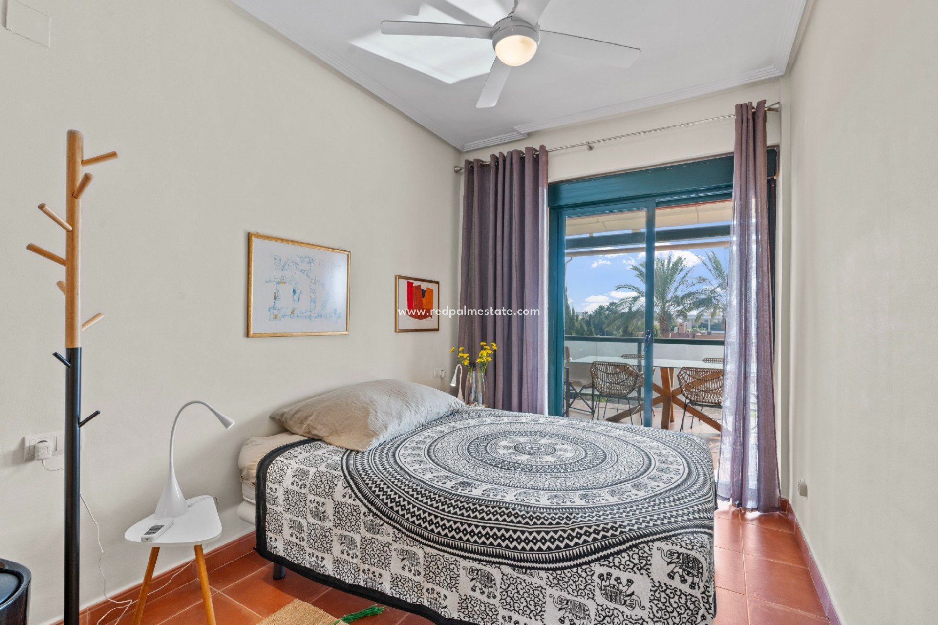 Resale - Apartment -
Alicante - Playa San Juan