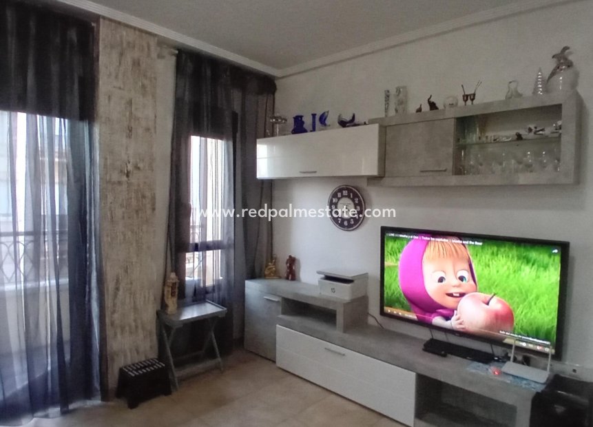 Resale - Apartment -
Almoradí - Center