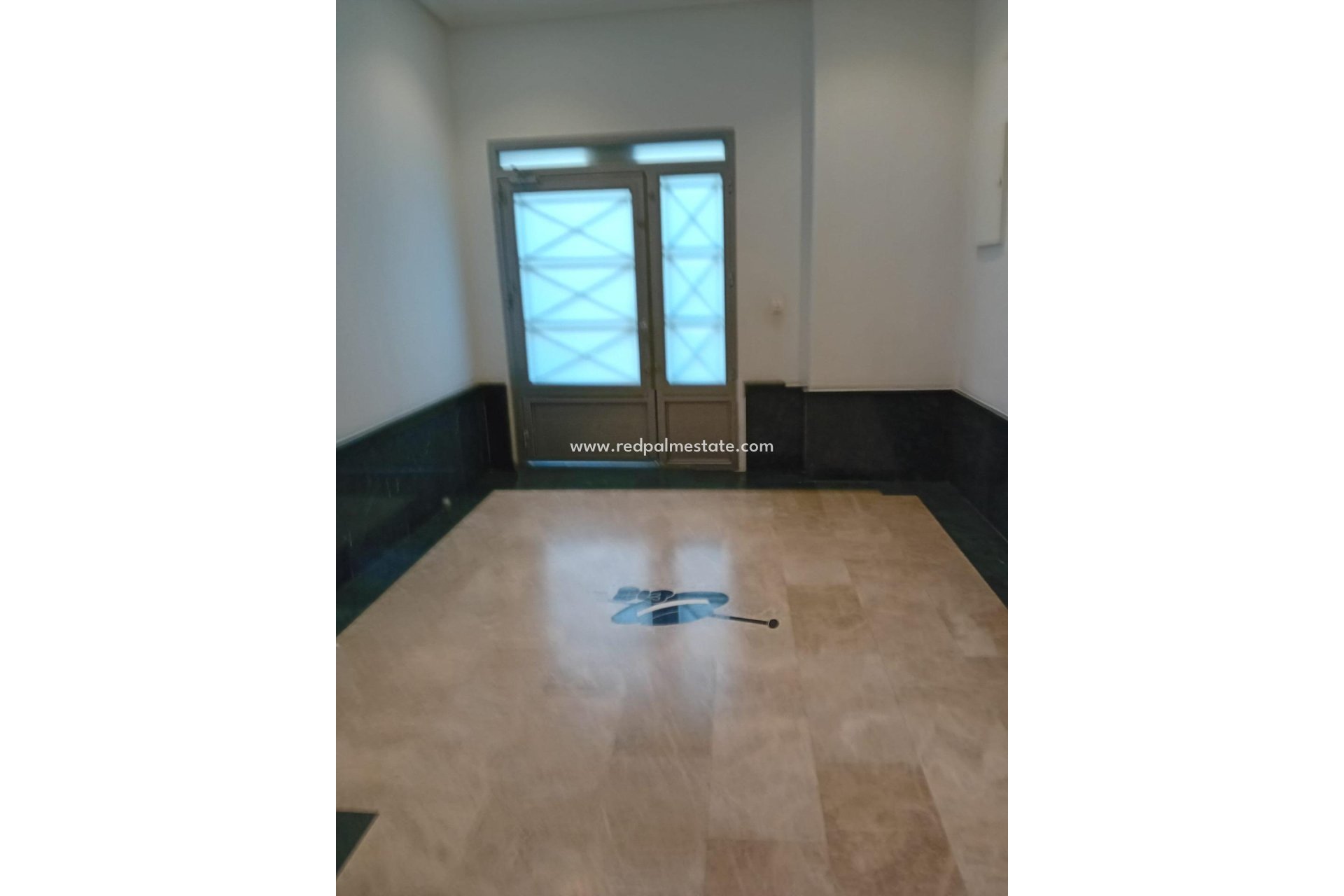 Resale - Apartment -
Almoradí - Center