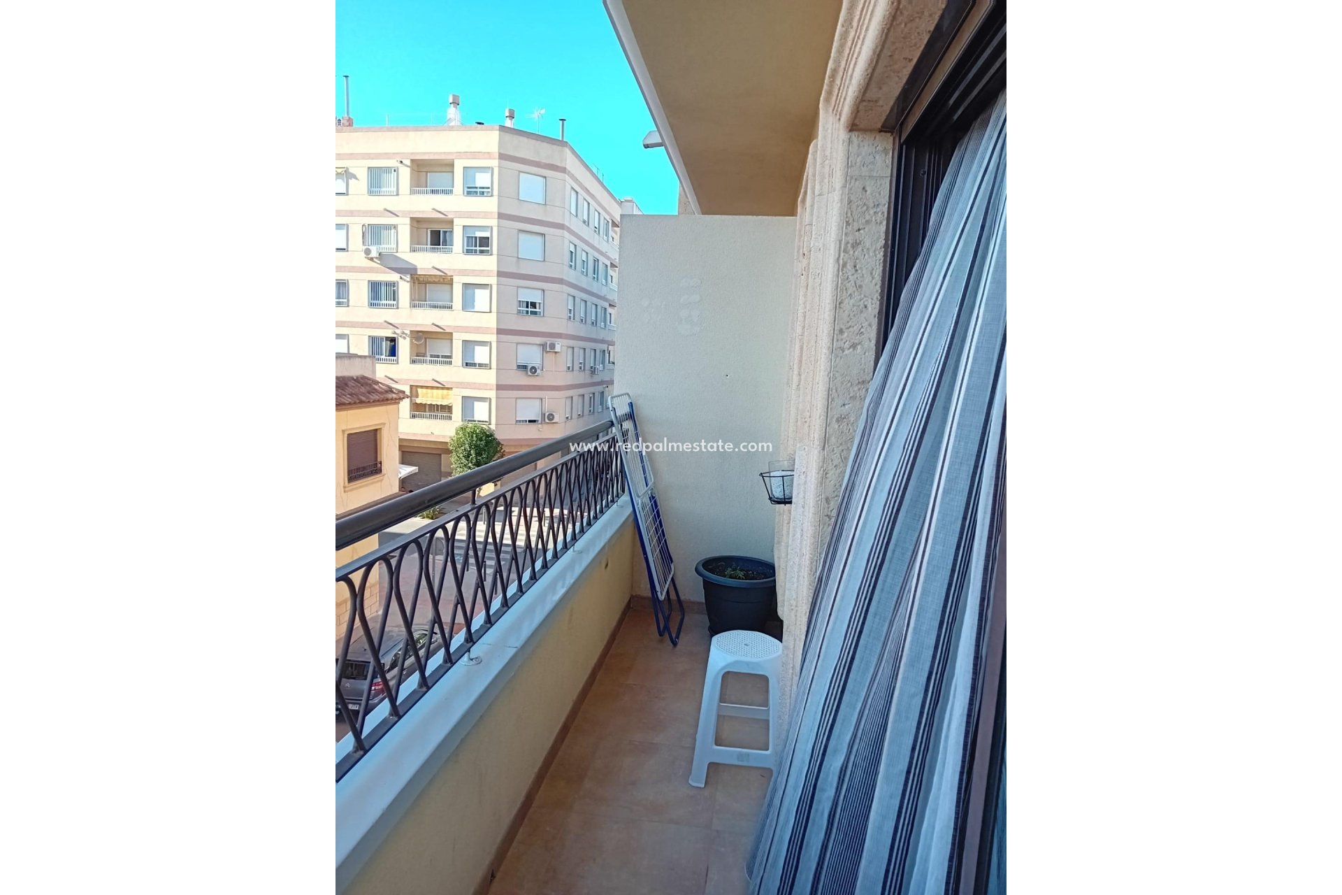 Resale - Apartment -
Almoradí - Center