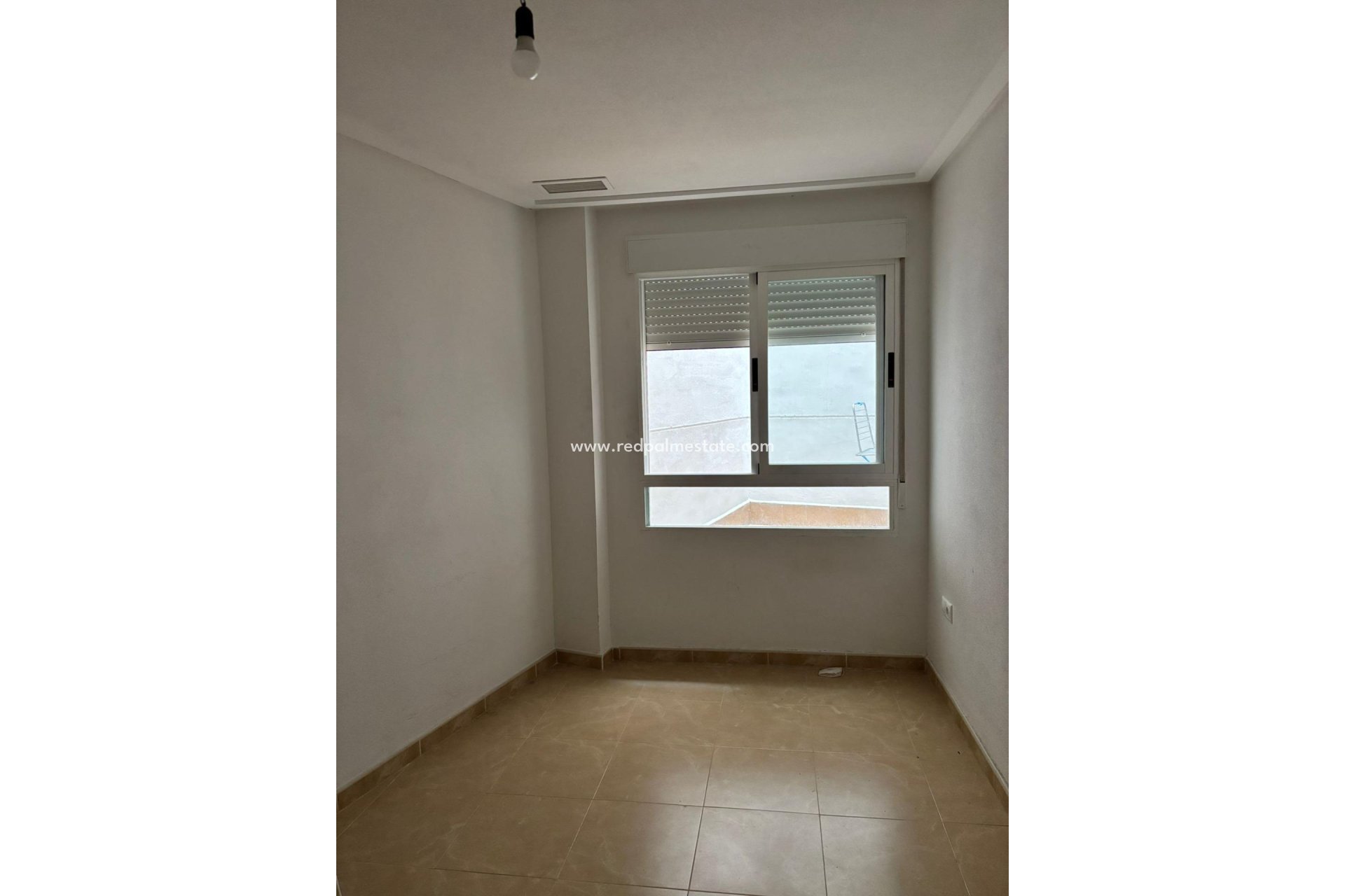 Resale - Apartment -
Almoradí - Centro urbano 2