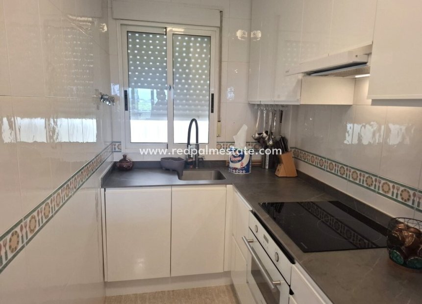 Resale - Apartment -
Almoradí
