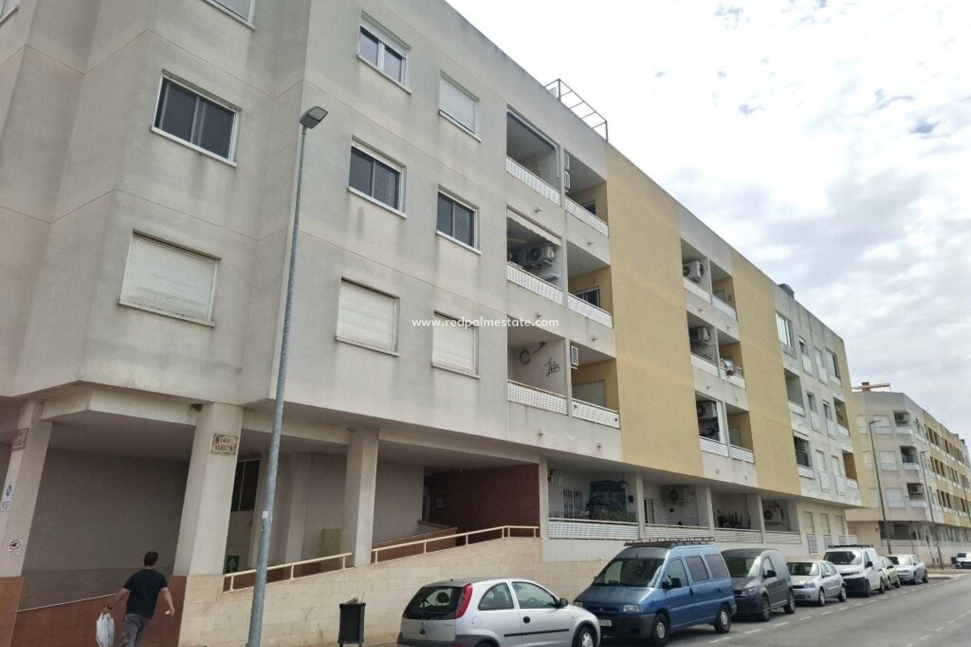 Resale - Apartment -
Almoradí
