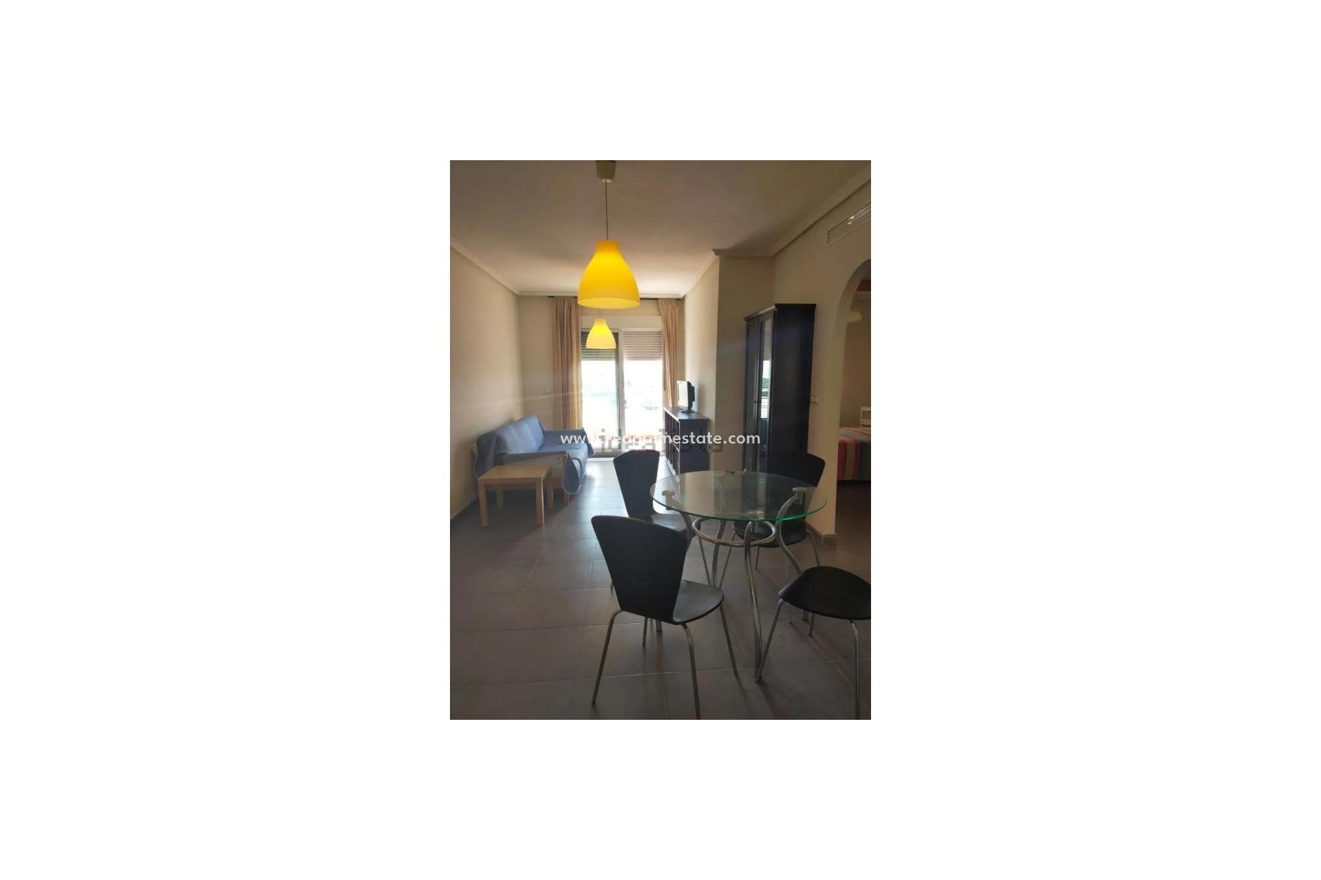 Resale - Apartment -
Almoradí