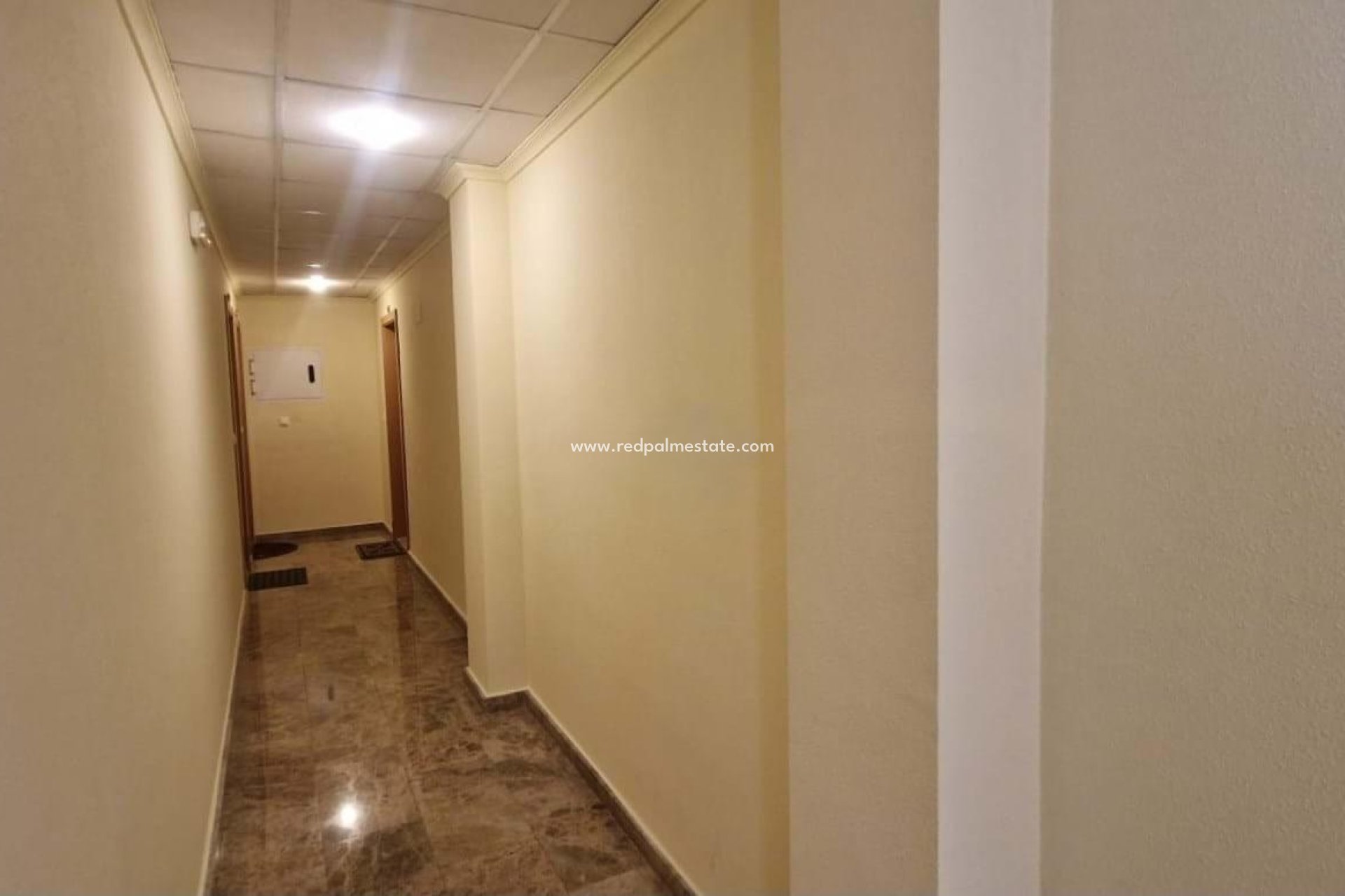 Resale - Apartment -
Almoradí