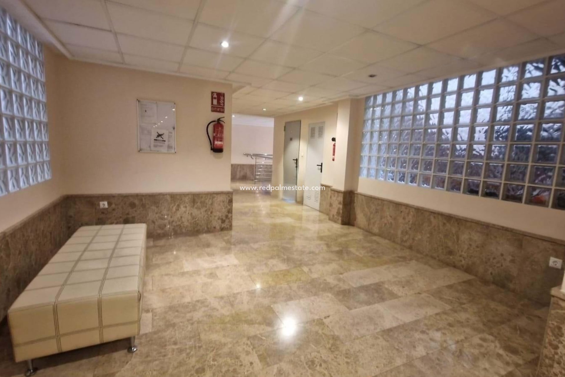 Resale - Apartment -
Almoradí