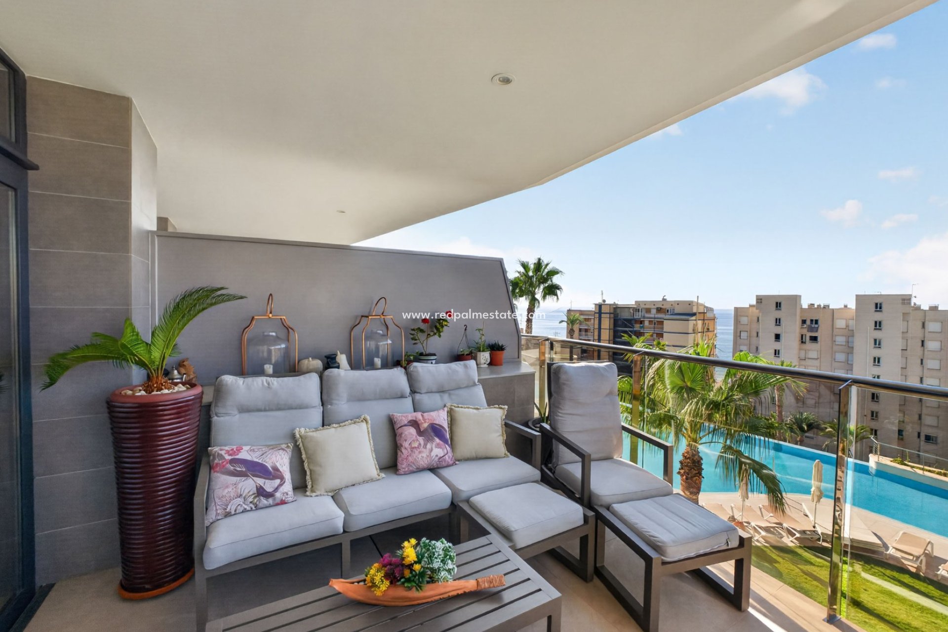 Resale - Apartment -
Benidorm - Poniente