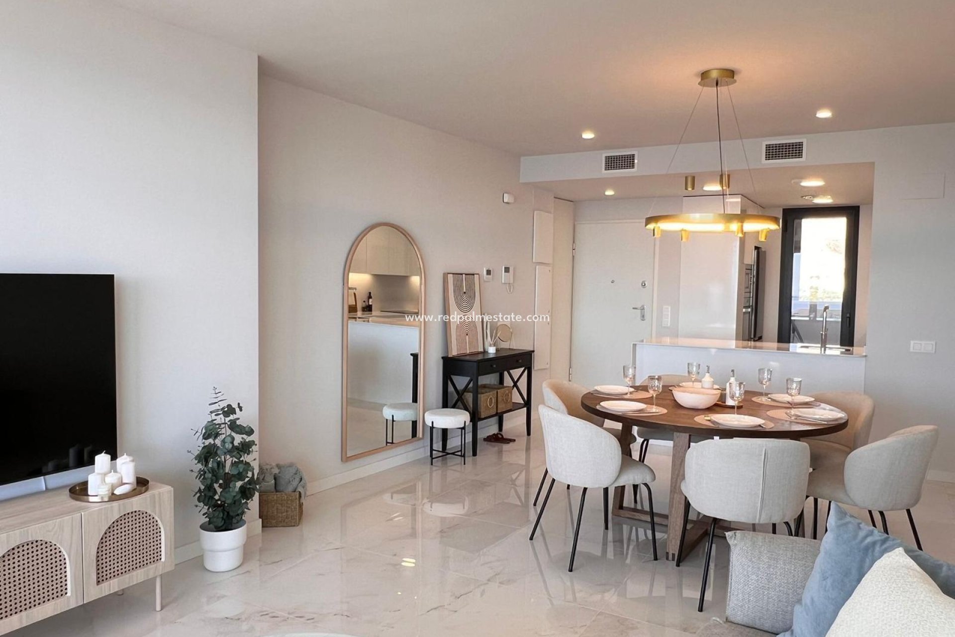 Resale - Apartment -
Benidorm - Poniente