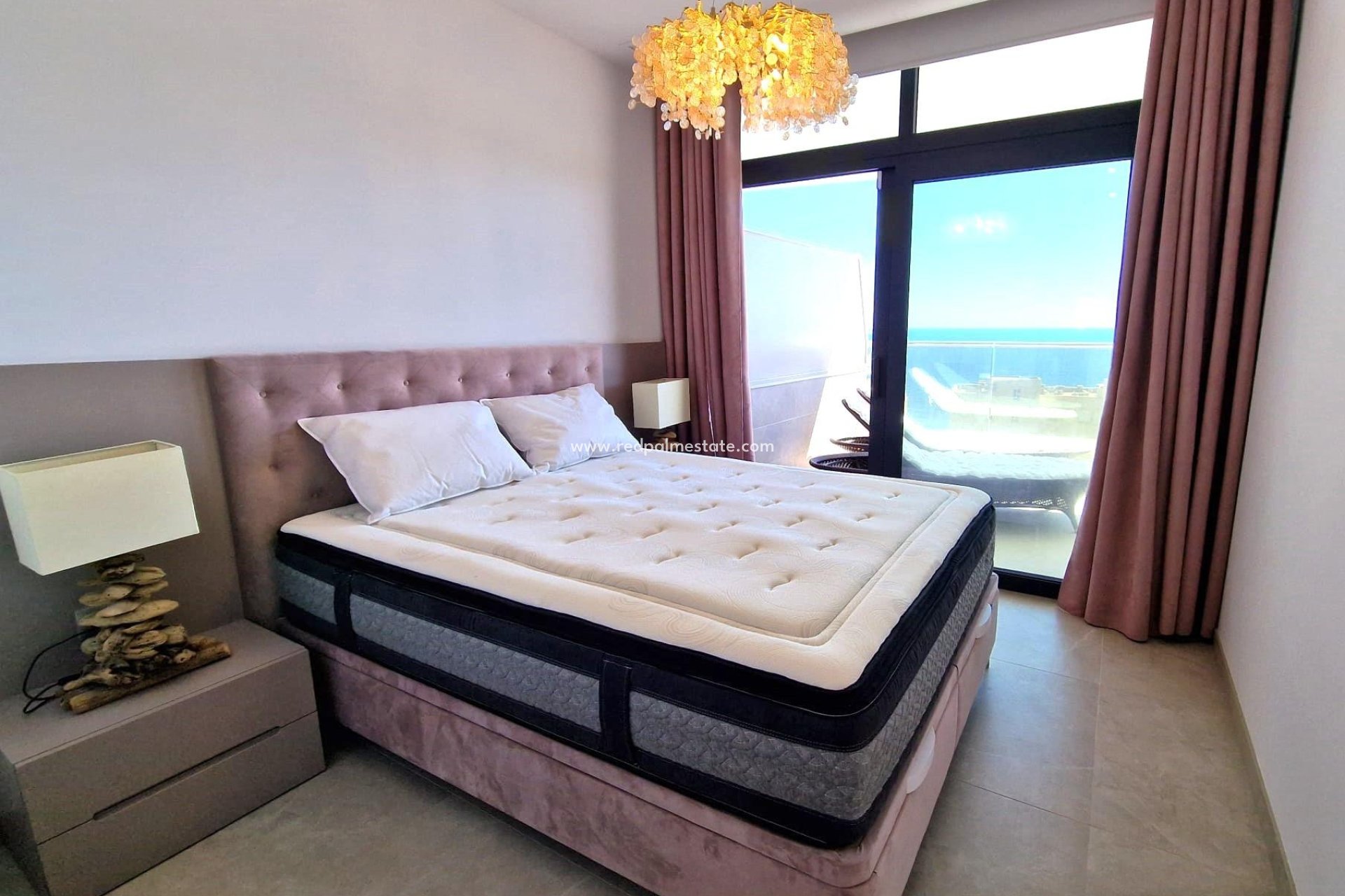 Resale - Apartment -
Benidorm - Poniente