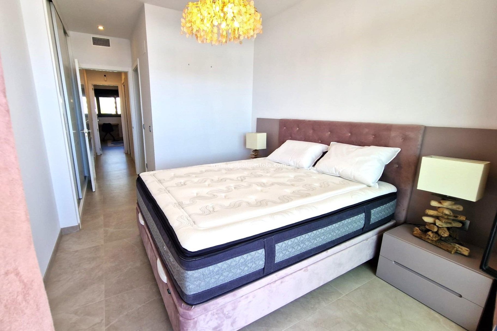 Resale - Apartment -
Benidorm - Poniente