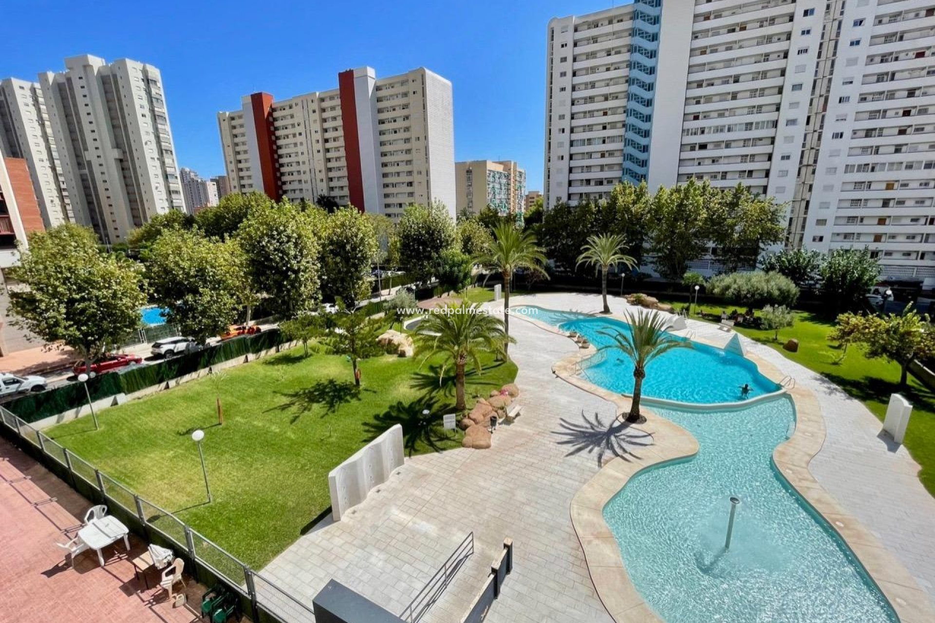 Resale - Apartment -
Benidorm