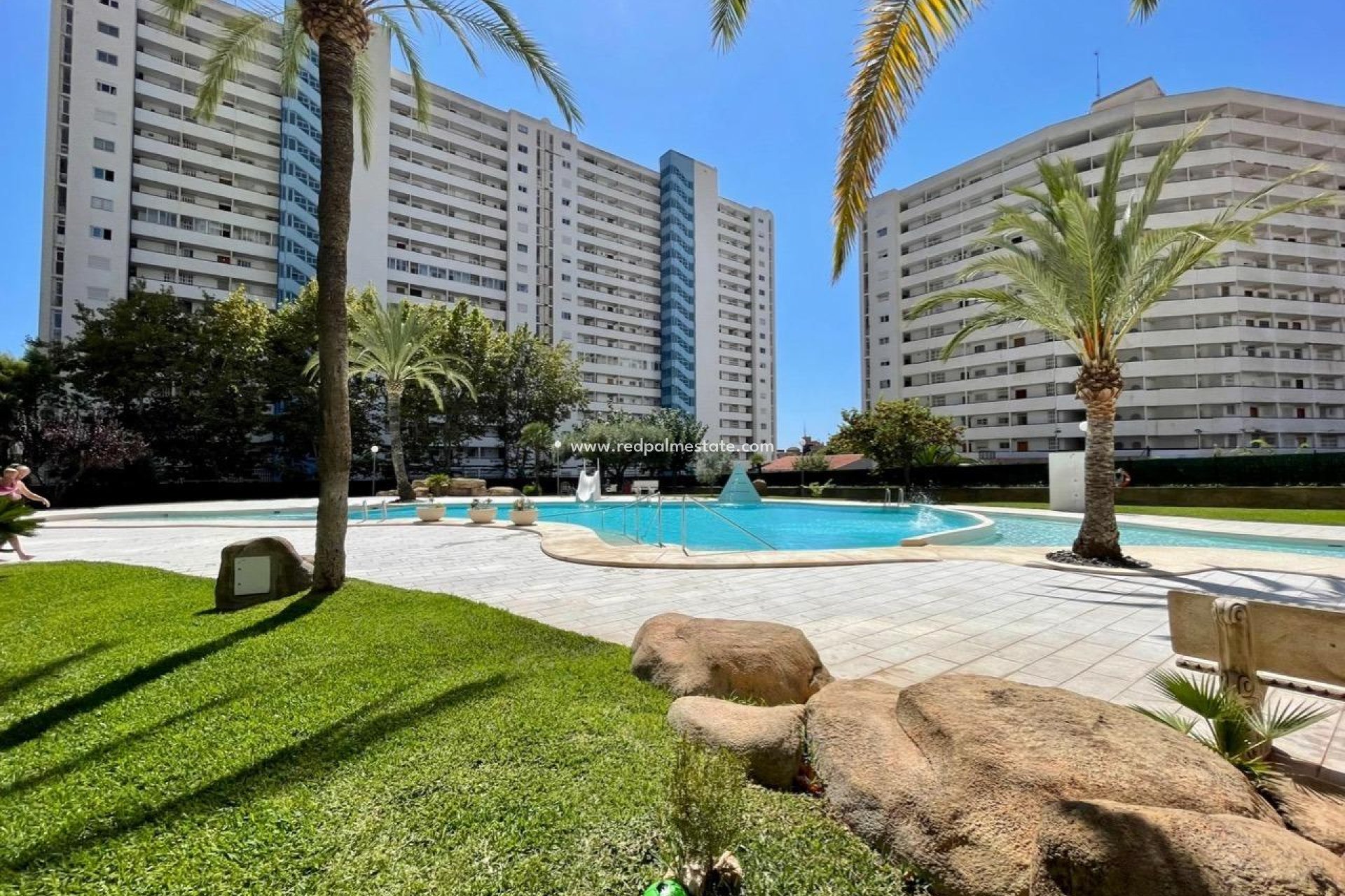 Resale - Apartment -
Benidorm