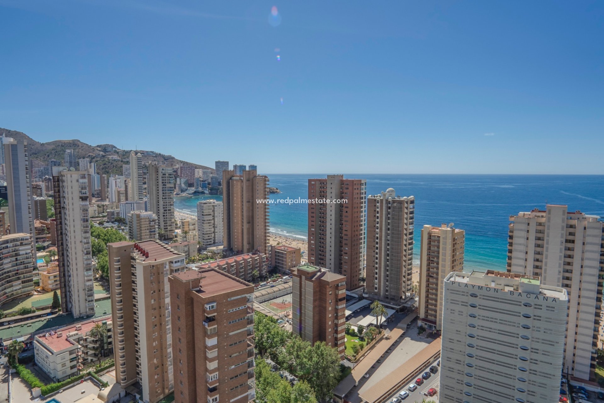 Resale - Apartment -
Benidorm