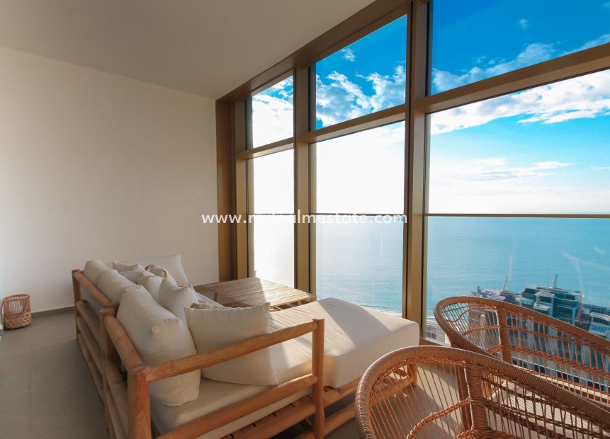 Resale - Apartment -
Benidorm