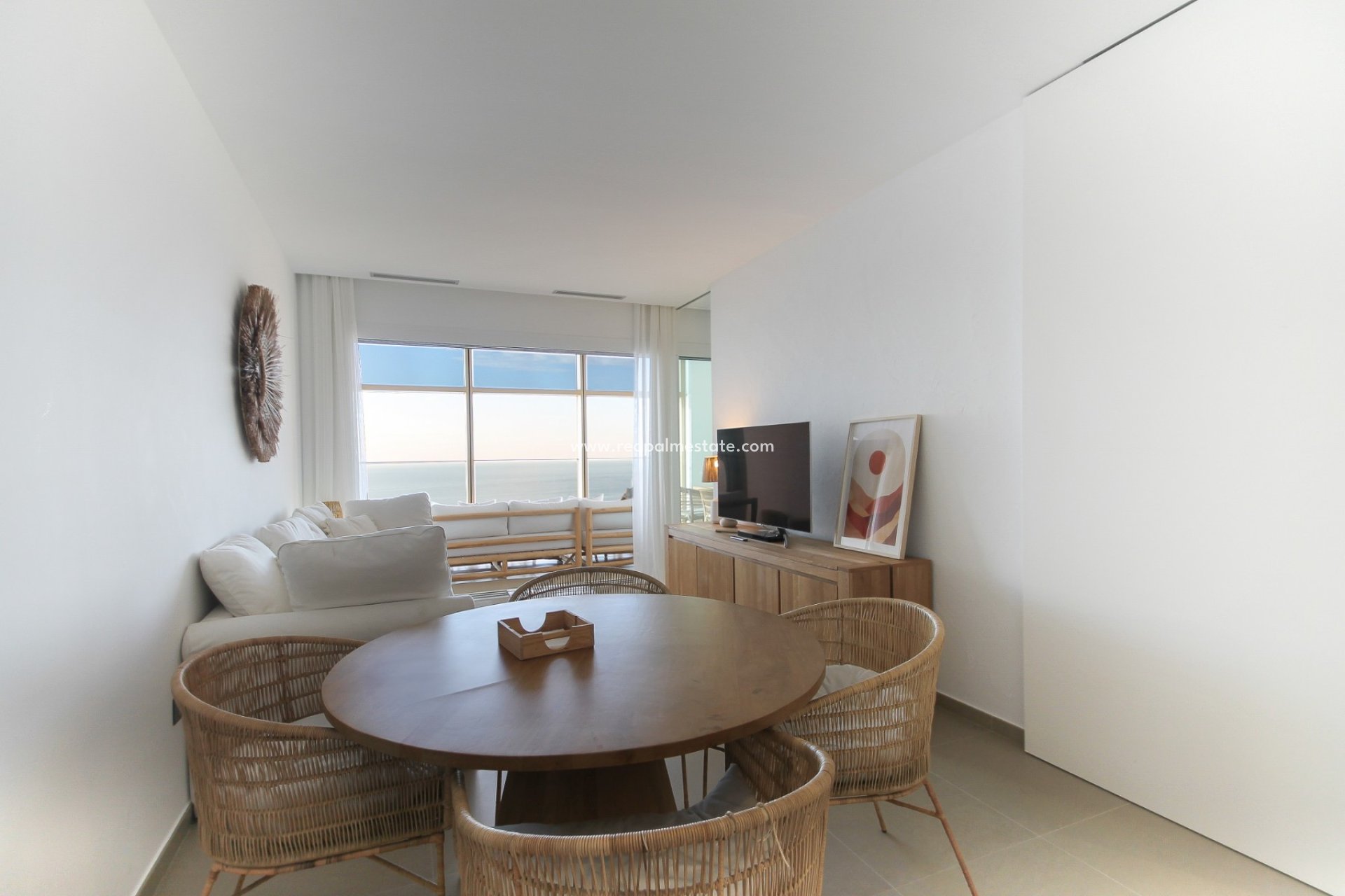 Resale - Apartment -
Benidorm