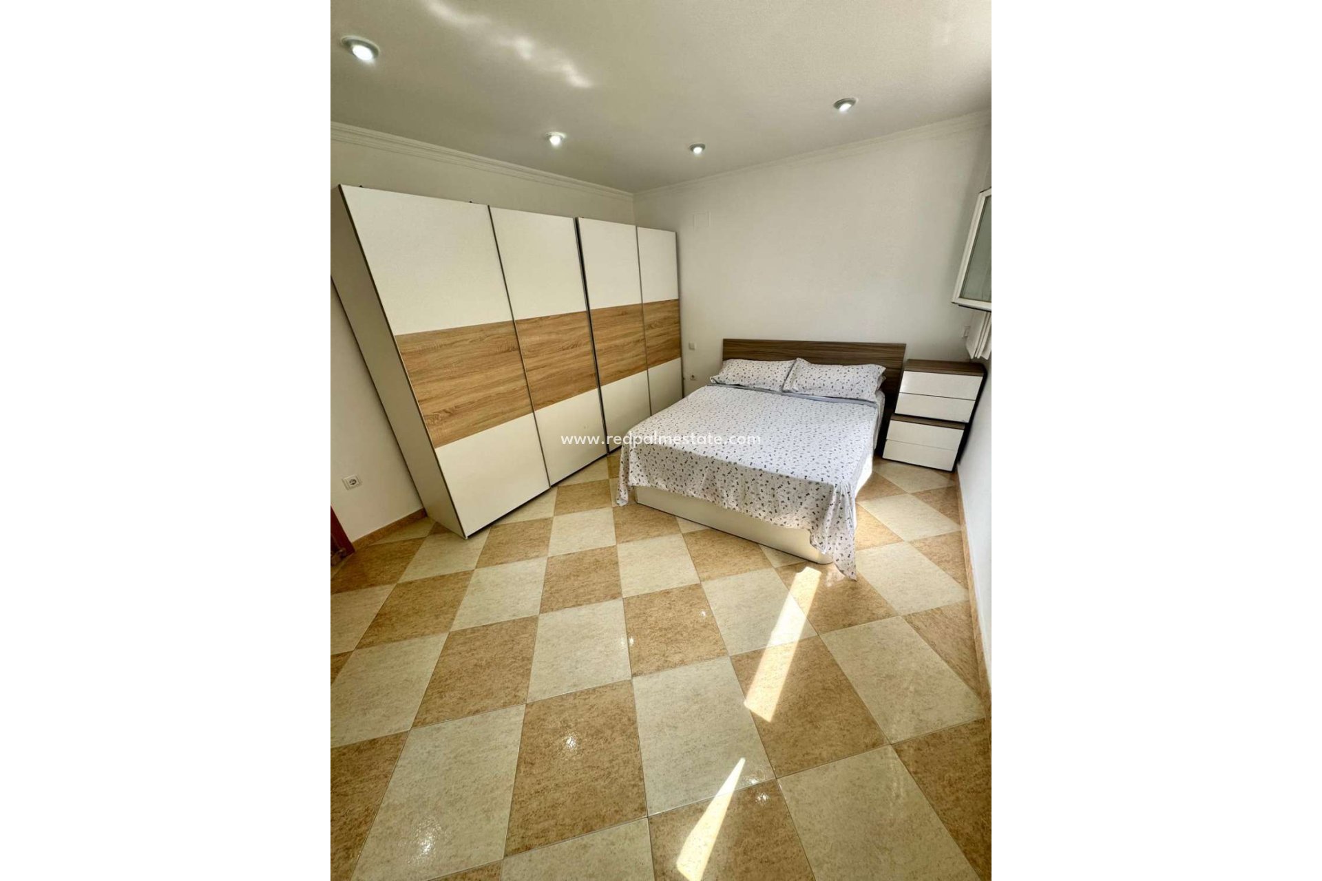 Resale - Apartment -
Calpe