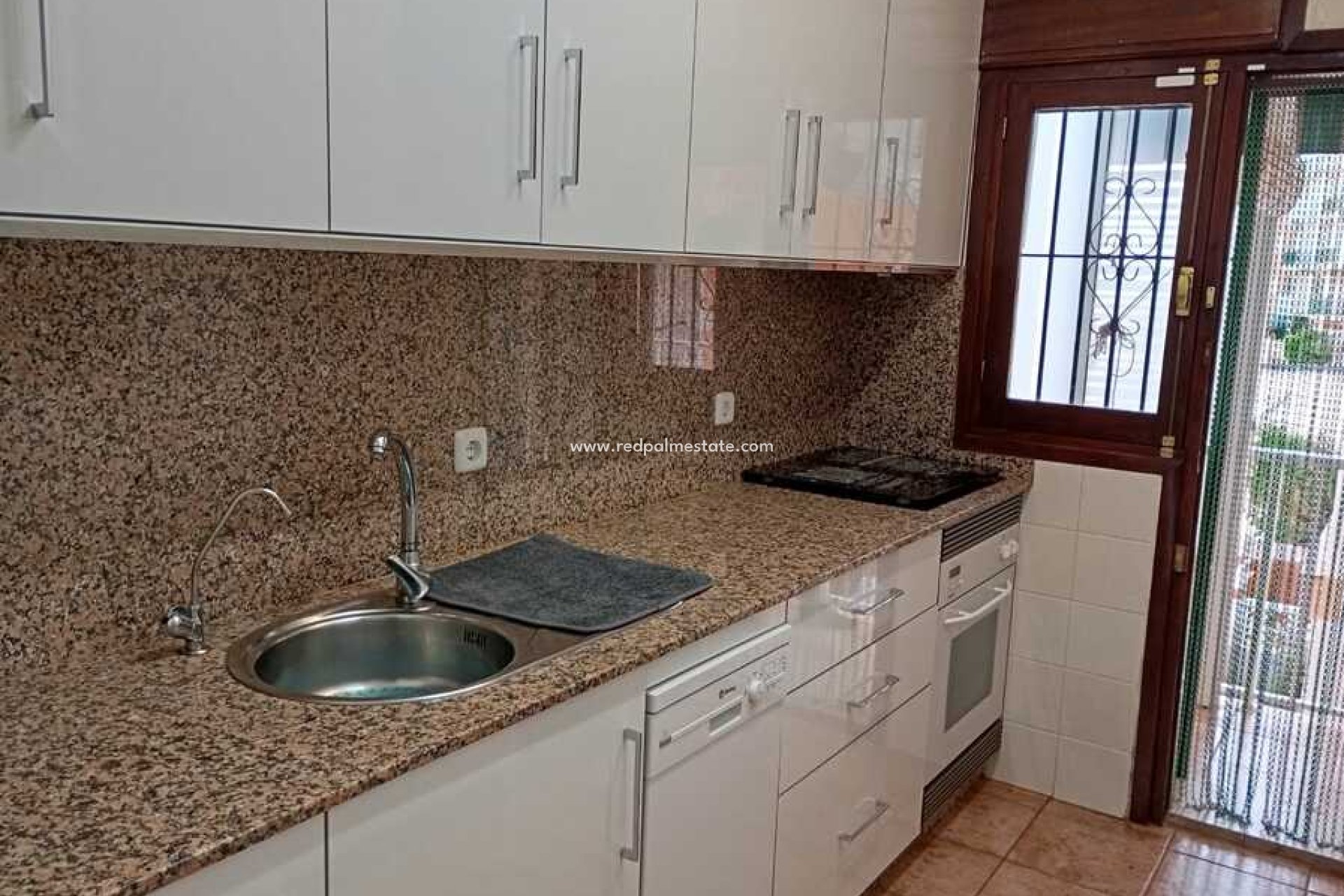 Resale - Apartment -
CARTAGENA - Costa Calida