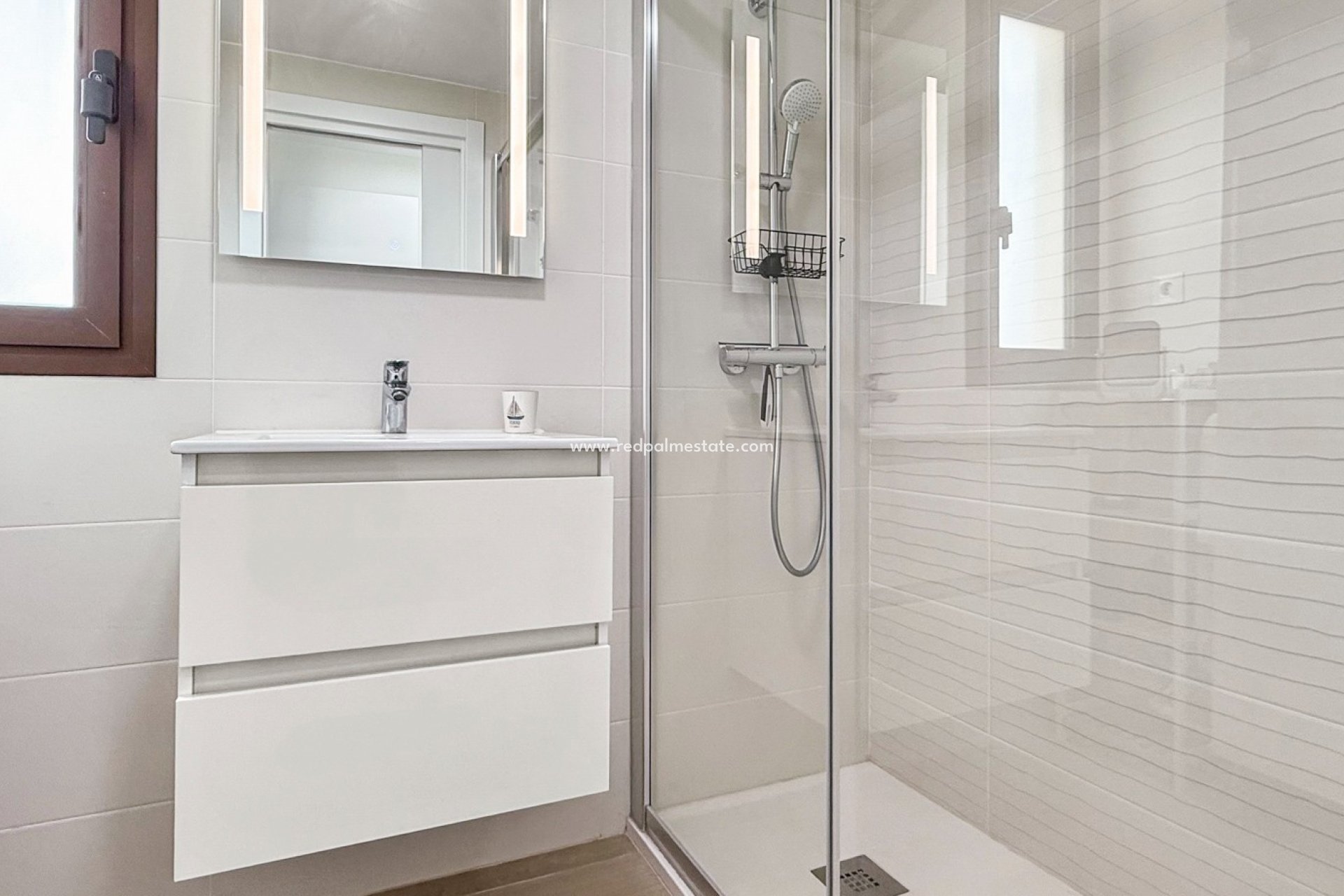 Resale - Apartment -
Cartagena