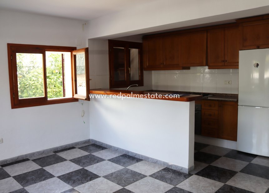 Resale - Apartment -
Denia - Costa Blanca