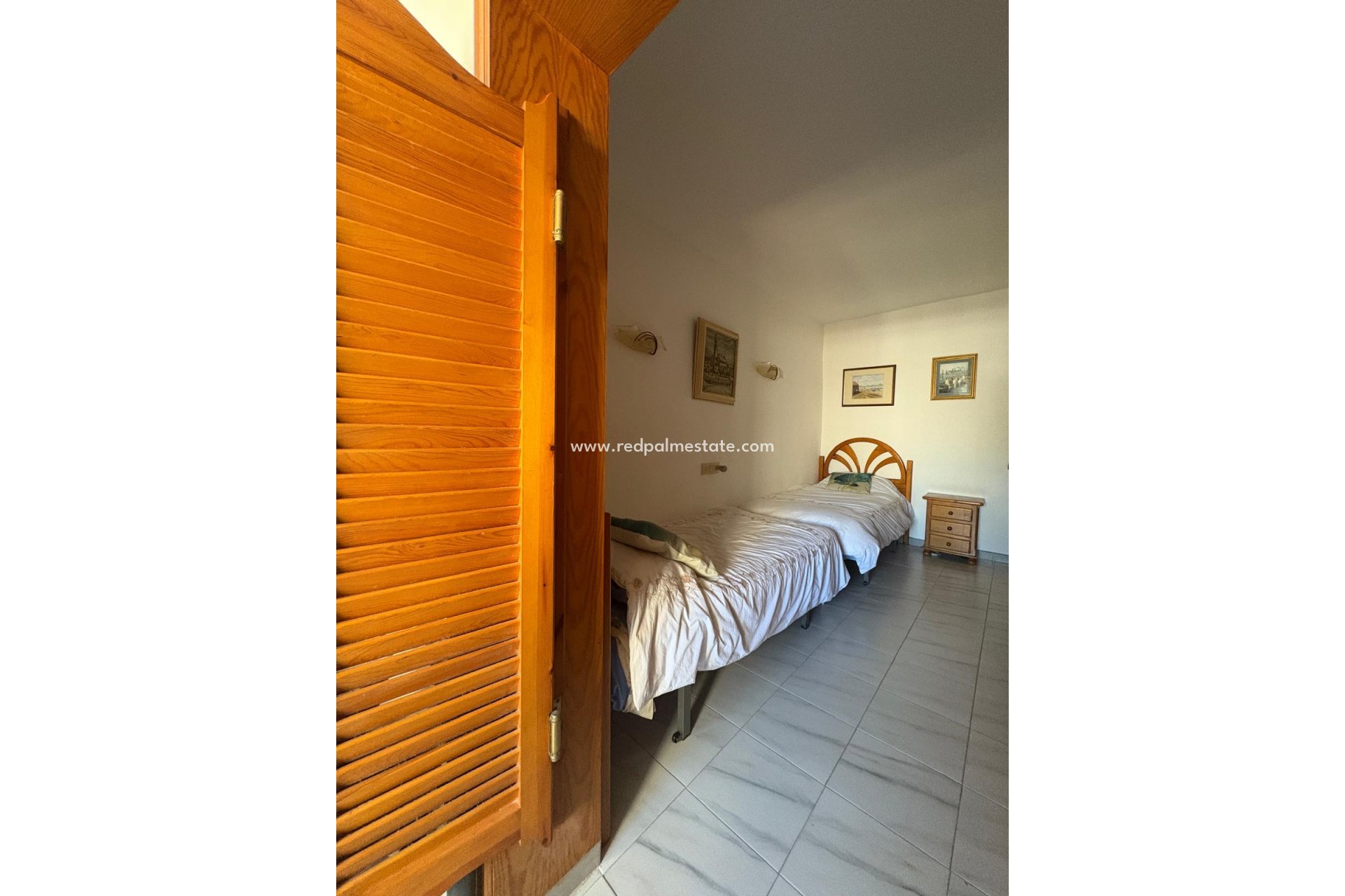 Resale - Apartment -
Denia