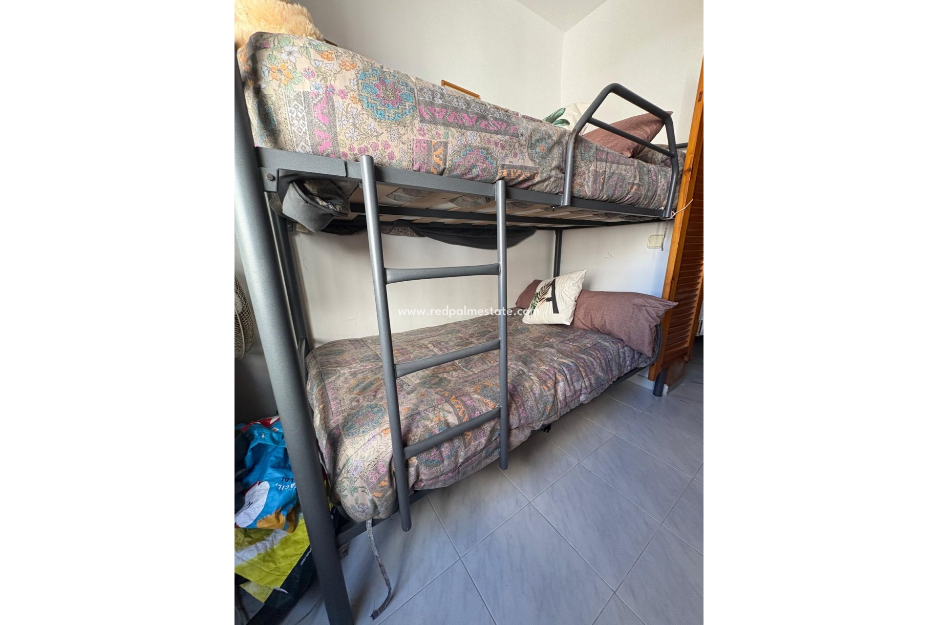 Resale - Apartment -
Denia