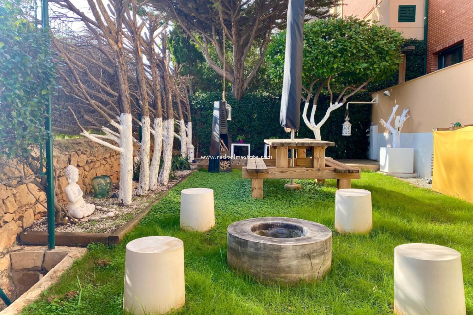 Resale - Apartment -
Denia