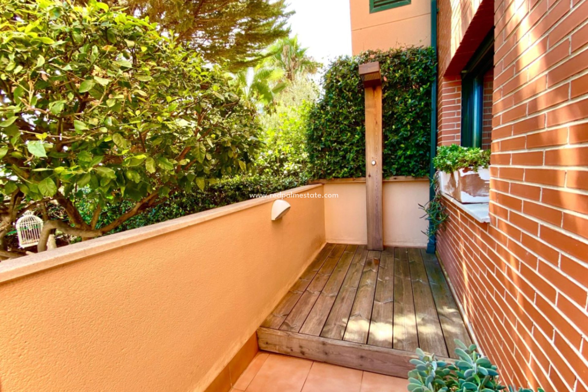 Resale - Apartment -
Denia