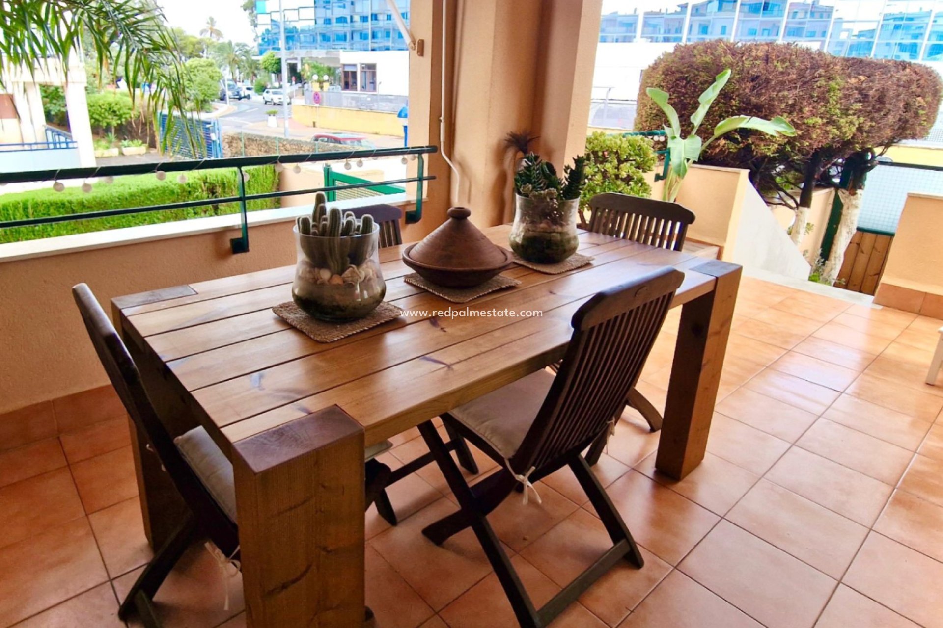Resale - Apartment -
Denia