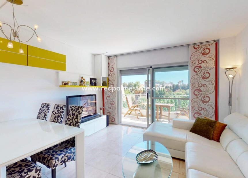 Resale - Apartment -
Denia