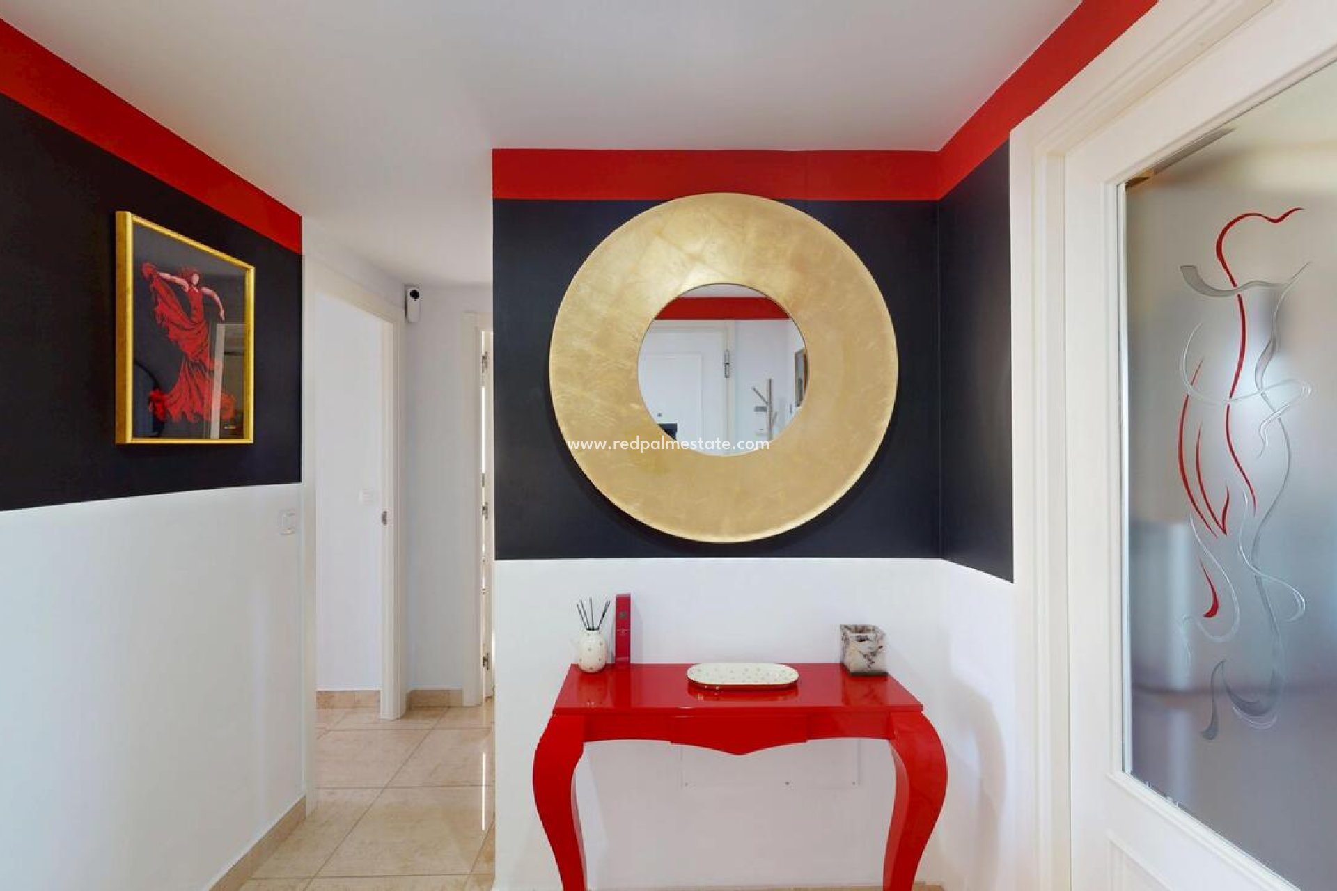 Resale - Apartment -
Denia