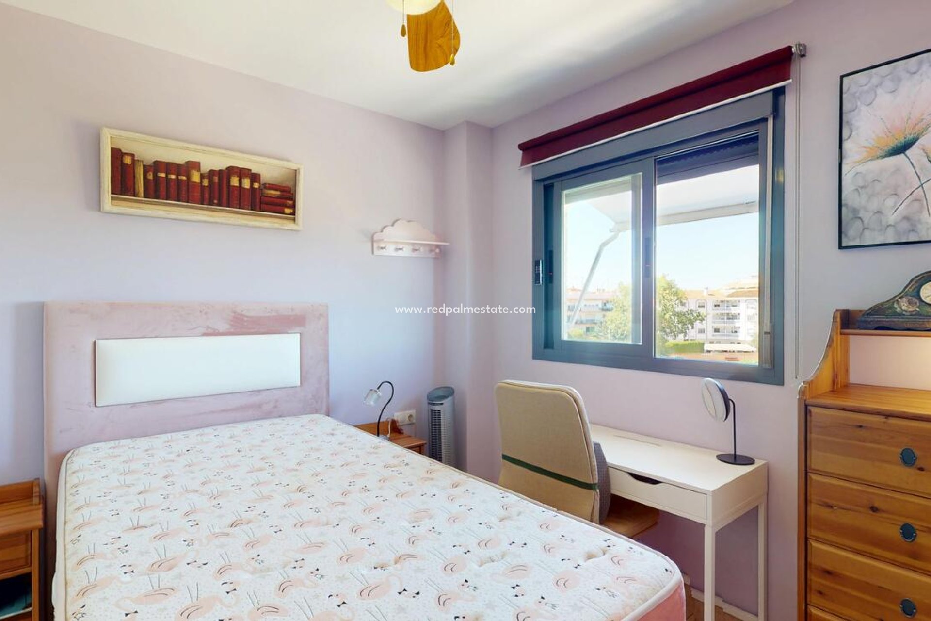 Resale - Apartment -
Denia