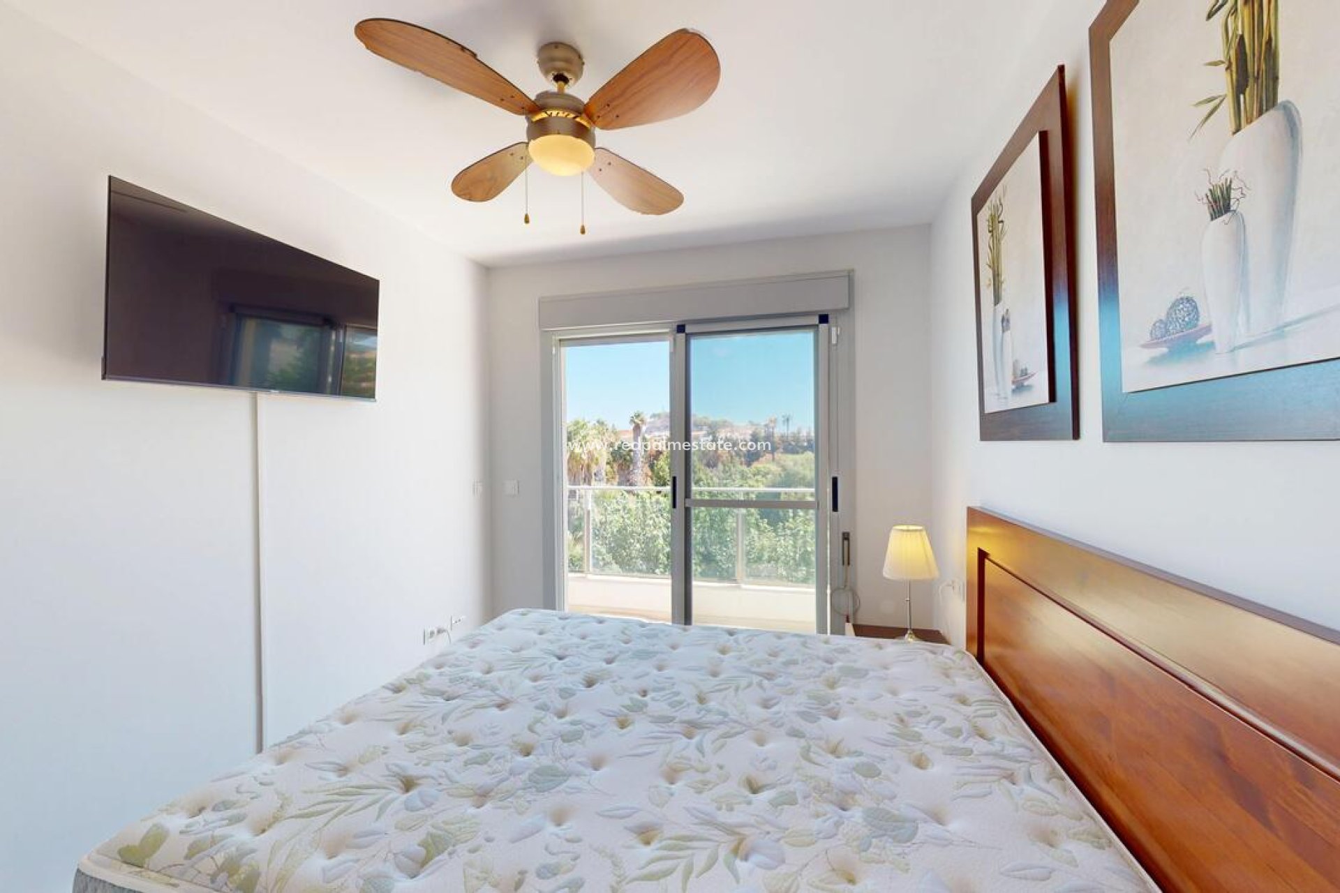 Resale - Apartment -
Denia