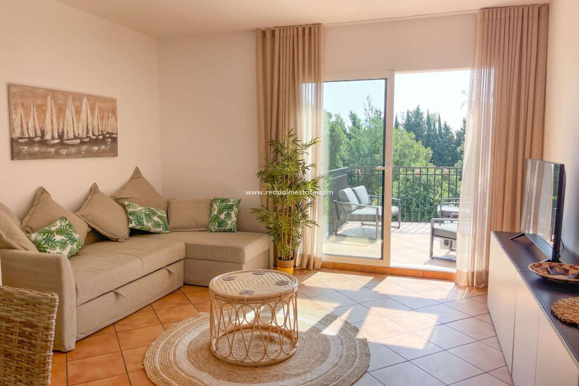 Resale - Apartment -
Denia