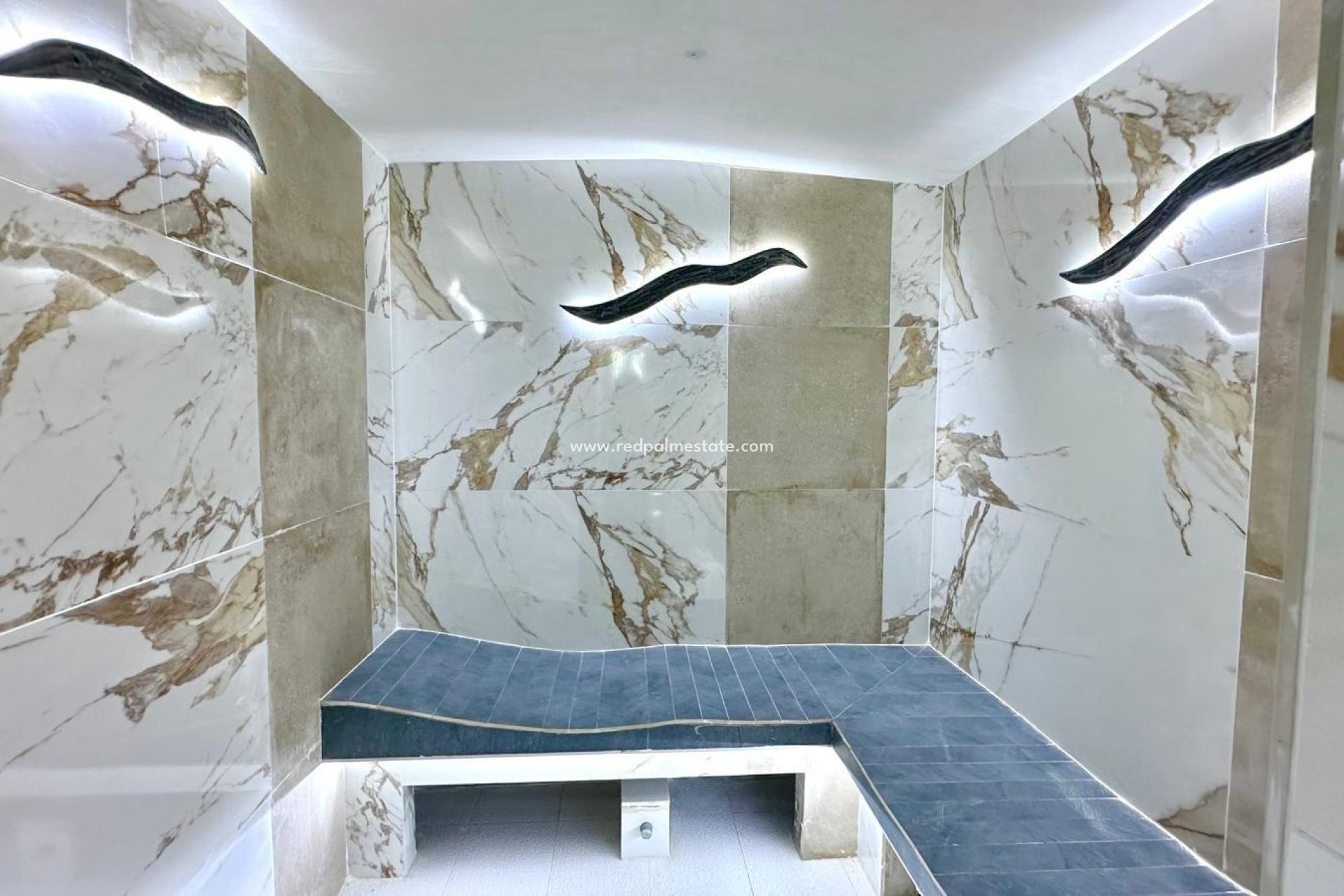 Resale - Apartment -
Finestrat