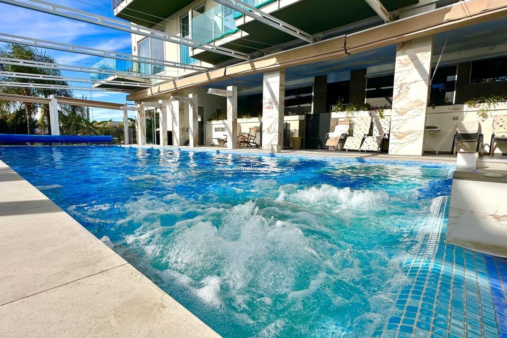 Resale - Apartment -
Finestrat