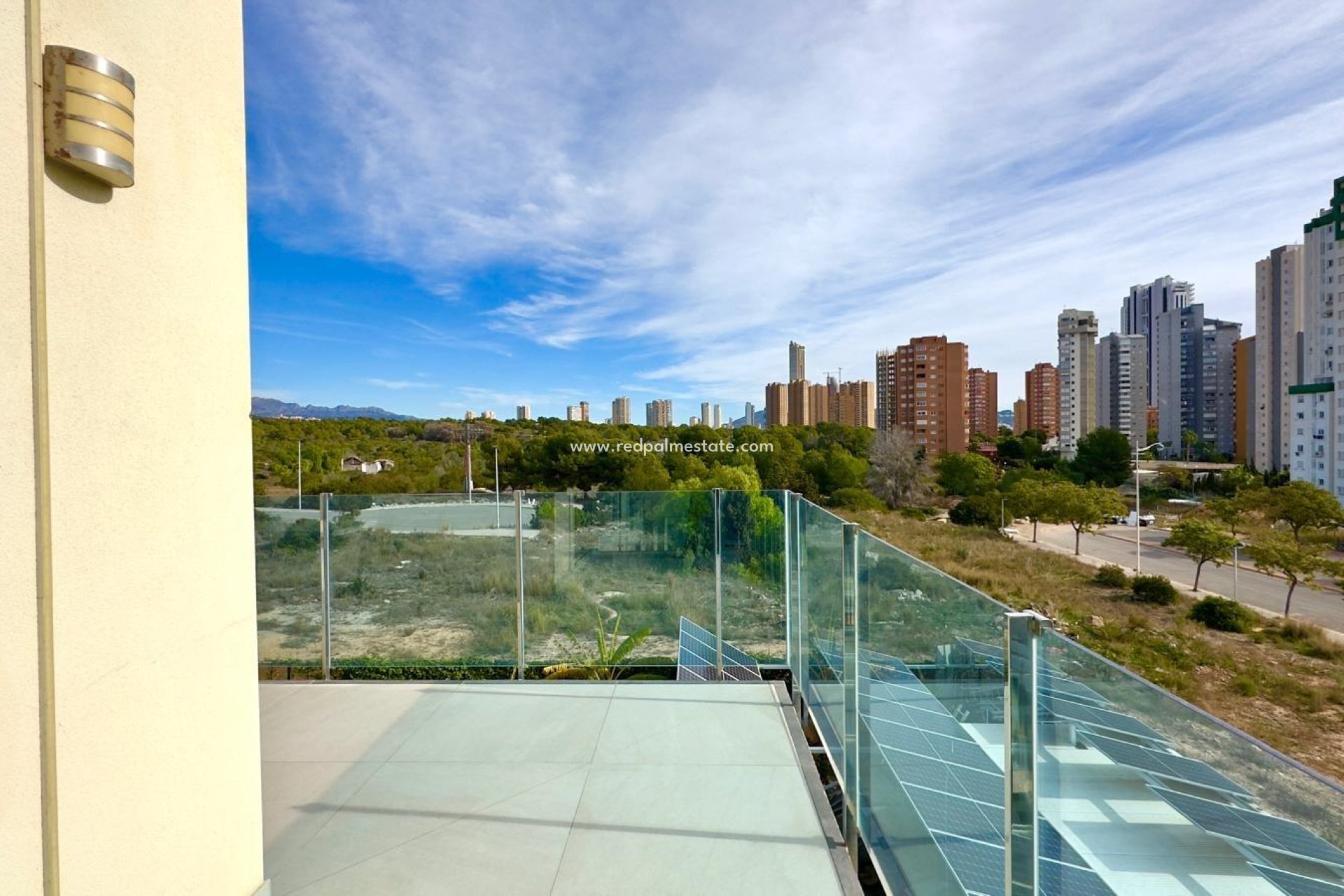 Resale - Apartment -
Finestrat