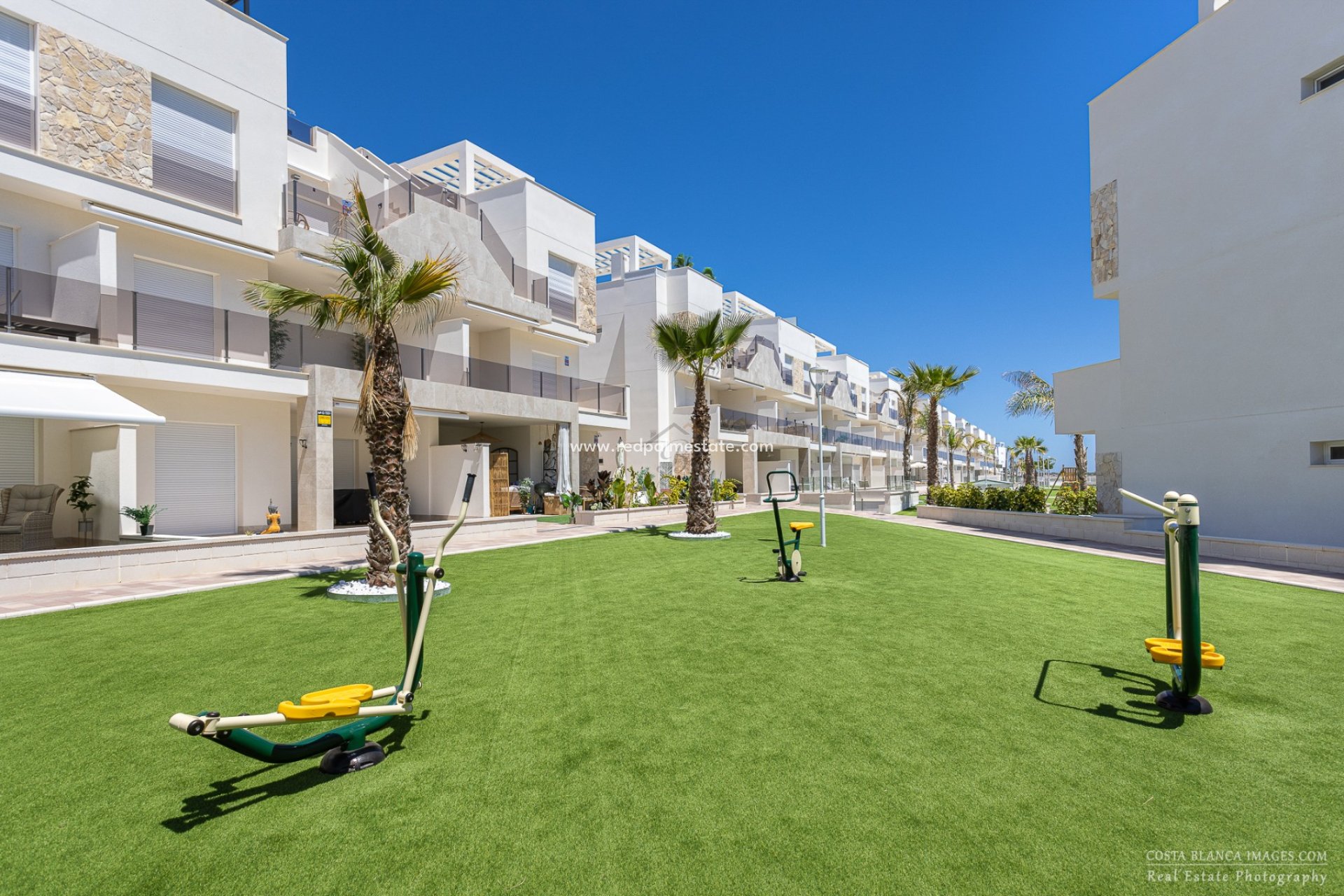 Resale - Apartment / flat -
Guardamar del Segura - El Raso