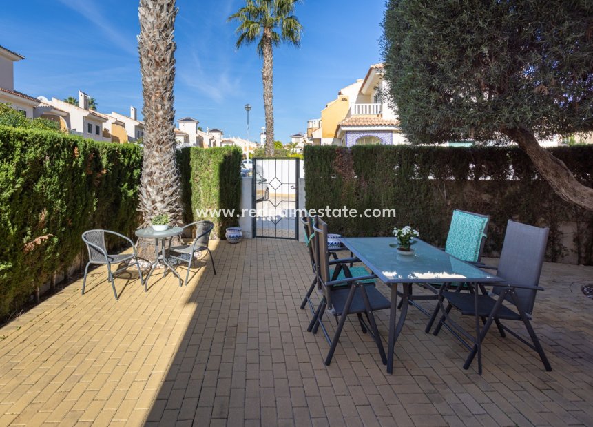 Resale - Apartment Ground Floor Apartment -
Ciudad Quesada - Doña Pepa