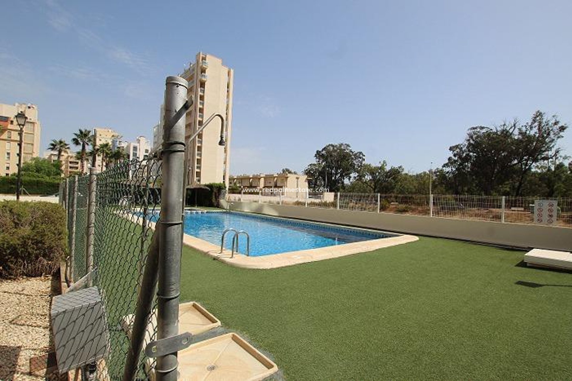 Resale - Apartment -
Guardamar del Segura - Avenida del Puerto